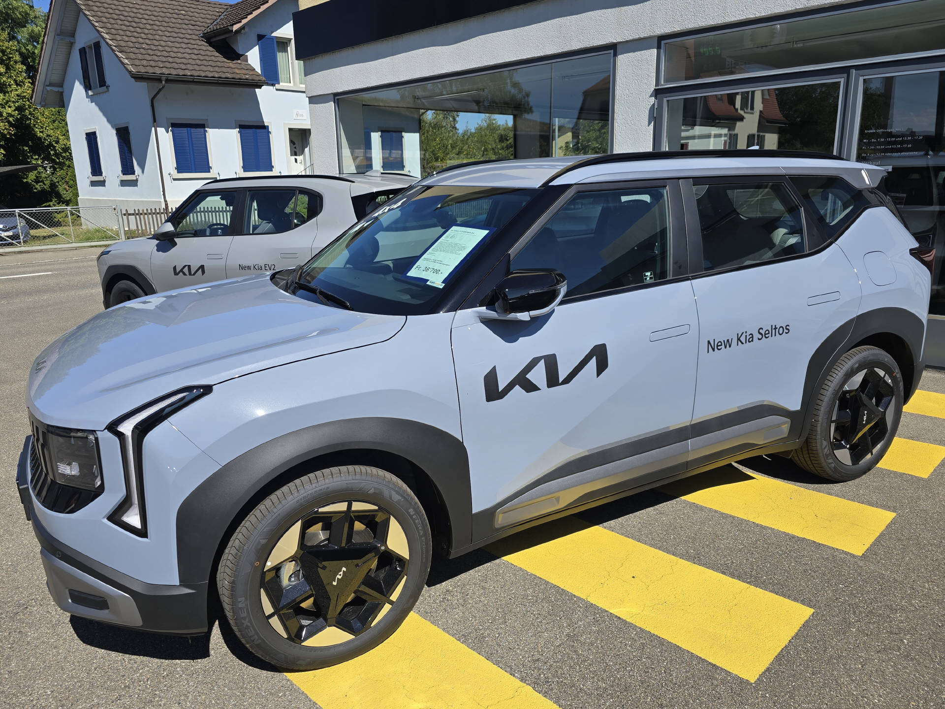 KIA Seltos 1.6 T-GDi Style-image-1
