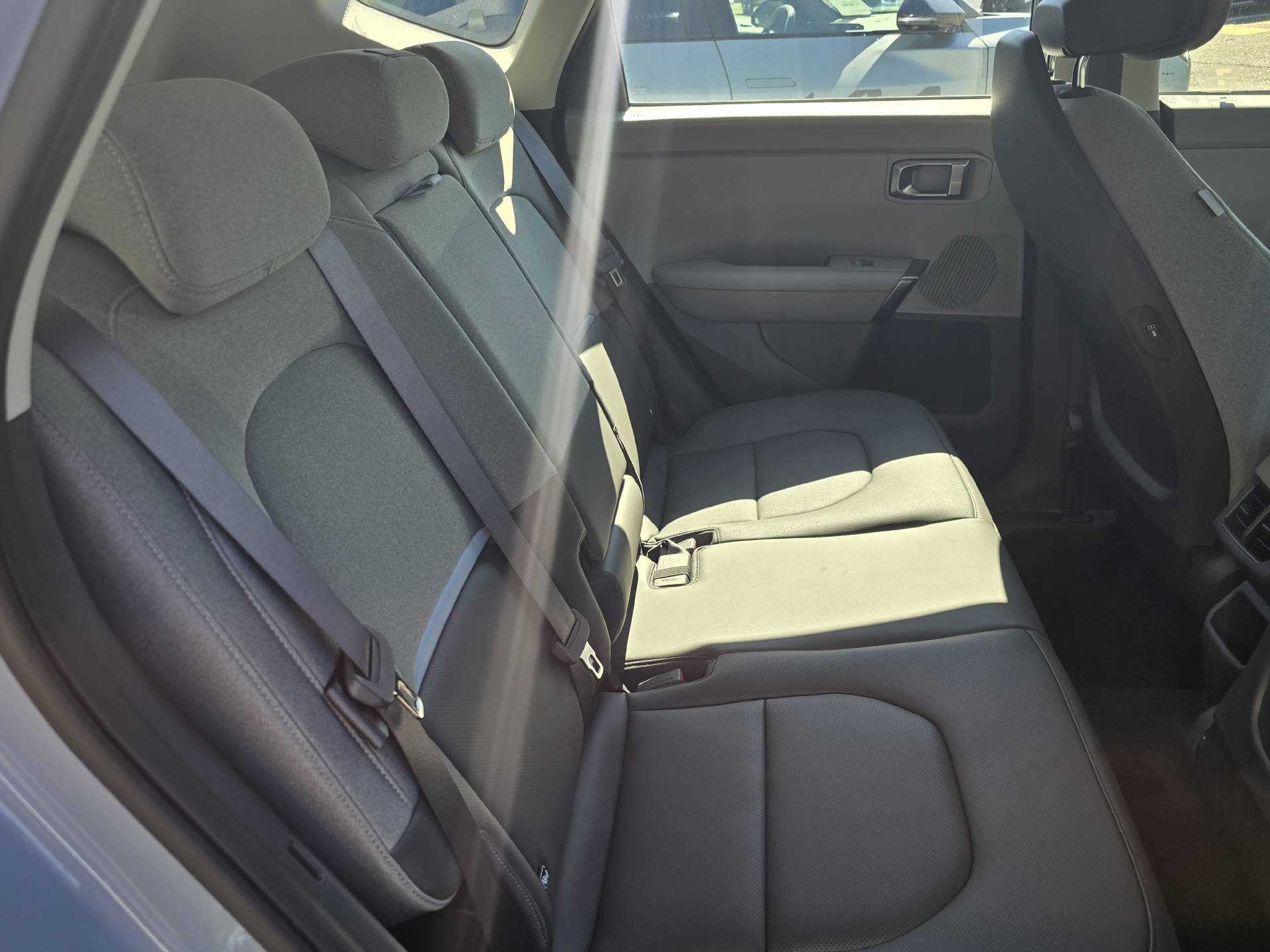 KIA Seltos 1.6 T-GDi Style-image-7