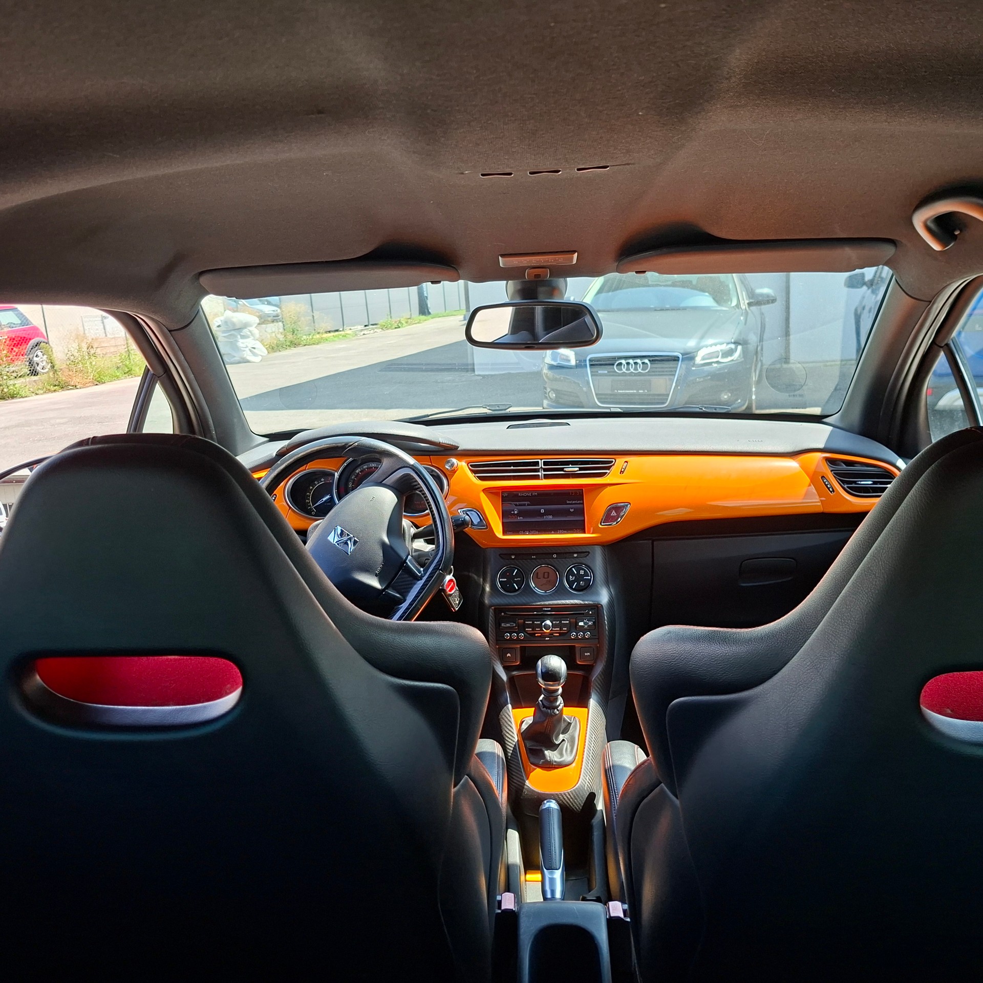 DS AUTOMOBILES DS3 1.6 THP Racing-image-10