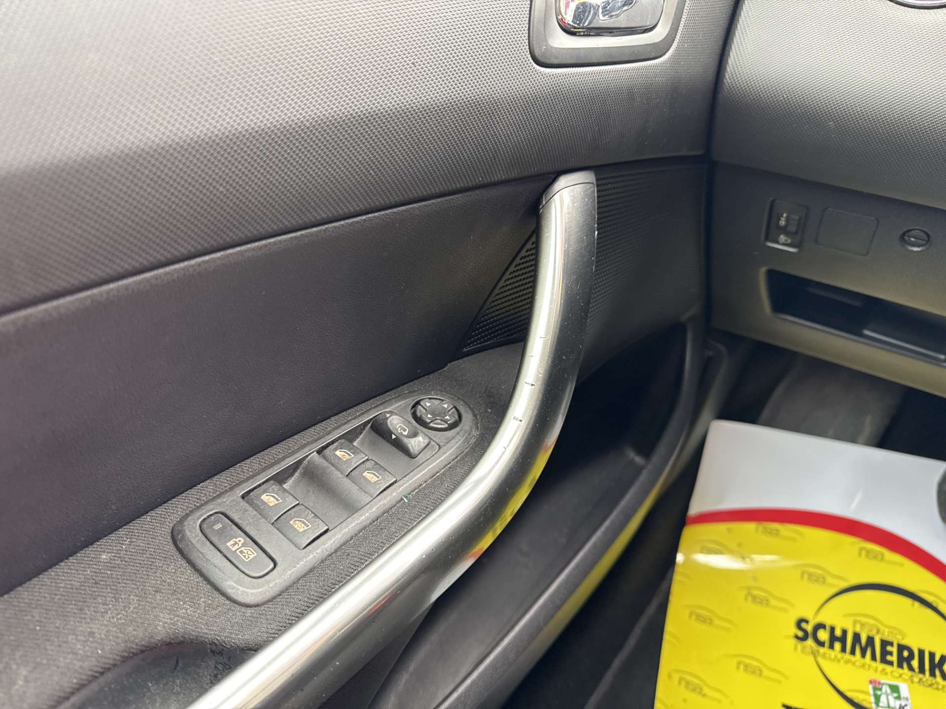 PEUGEOT 308 1.6 16V T Sport Pack-image-15