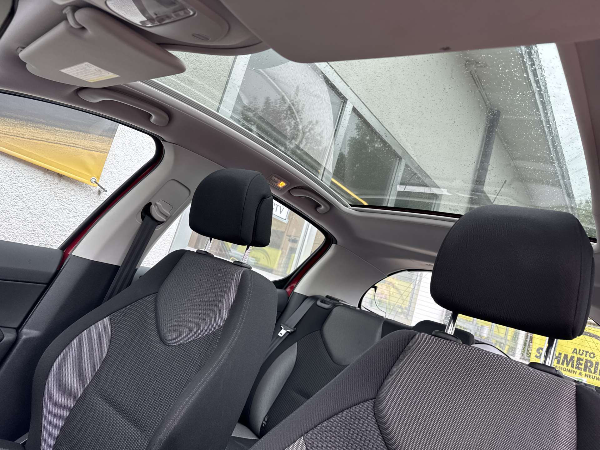 PEUGEOT 308 1.6 16V T Sport Pack-image-13