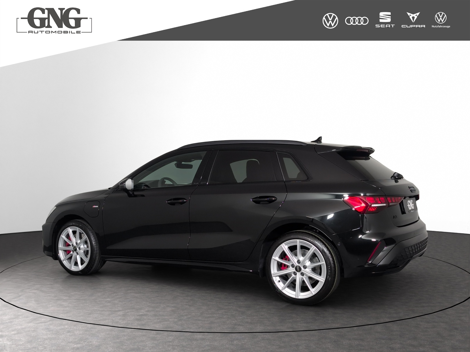 AUDI A3 Sportback TFSI e 200 kW S line Attraction S tronic-image-1