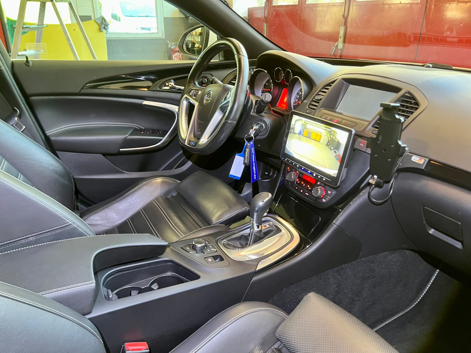 OPEL Insignia Sports Tourer 2.8 Turbo OPC 4WD ✅Automatic-image-11