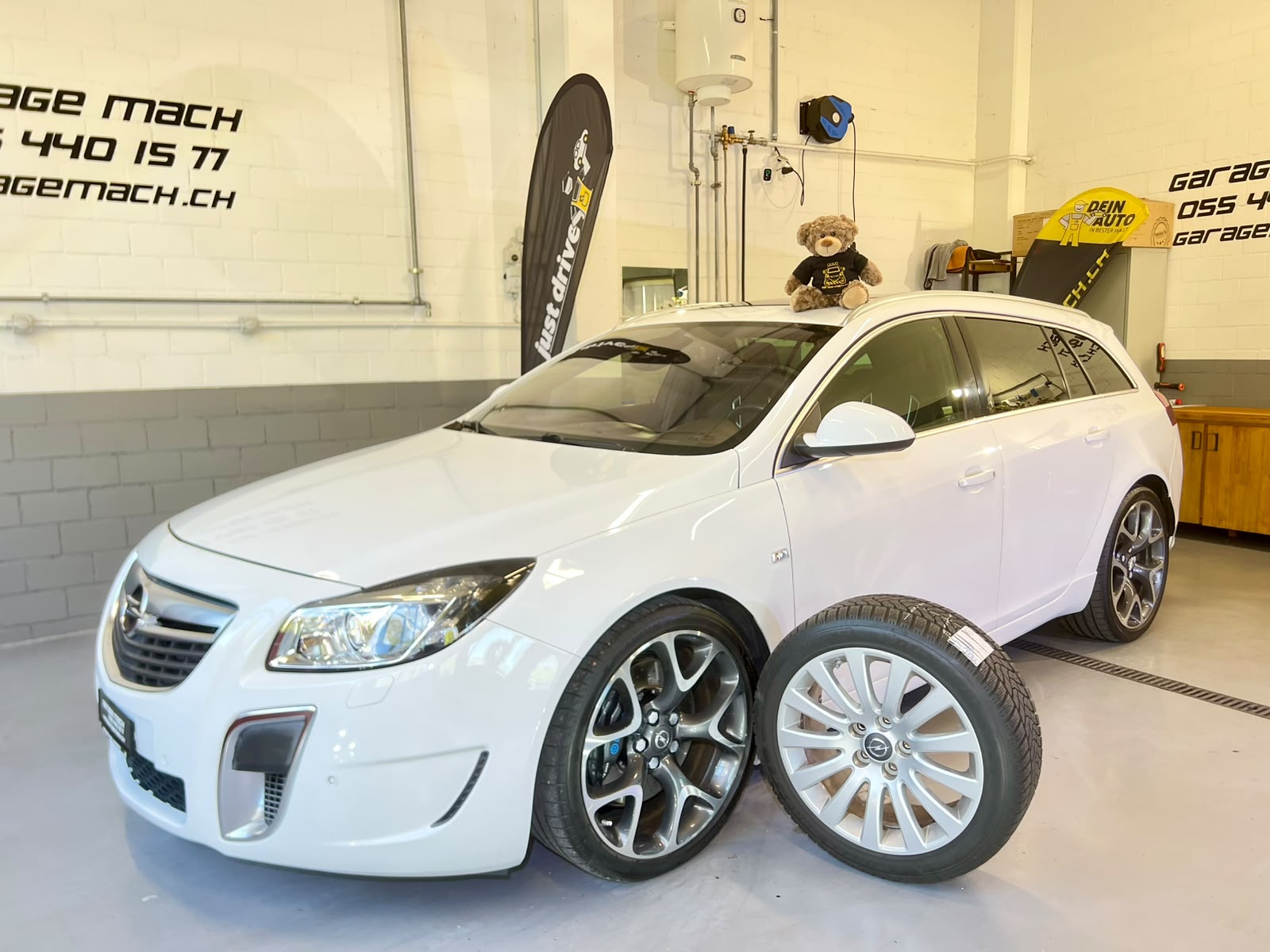 OPEL Insignia Sports Tourer 2.8 Turbo OPC 4WD ✅Automatic-showroom-element-1