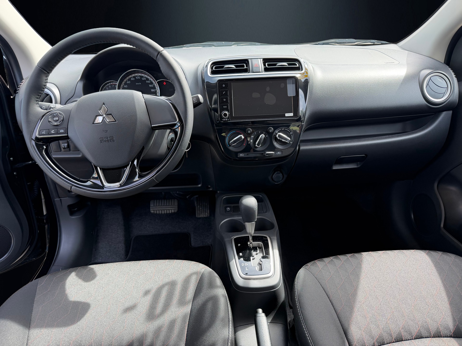 MITSUBISHI Space Star 1.2 CVT Inform-image-6