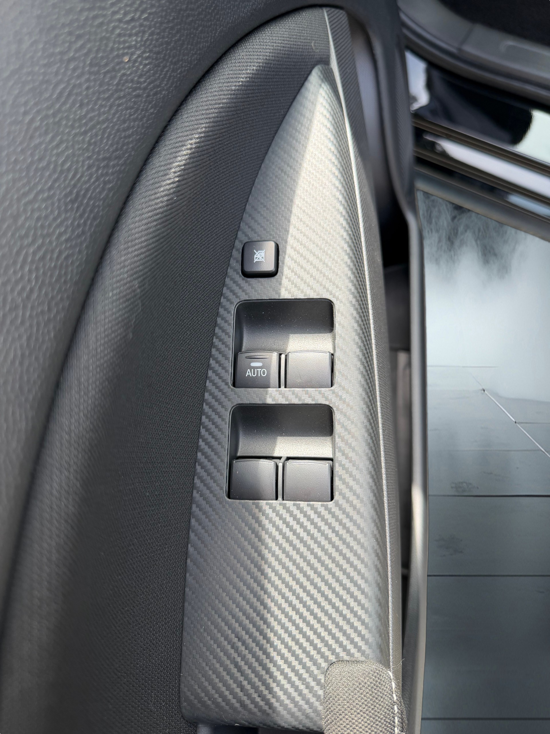 MITSUBISHI Space Star 1.2 CVT Inform-image-8