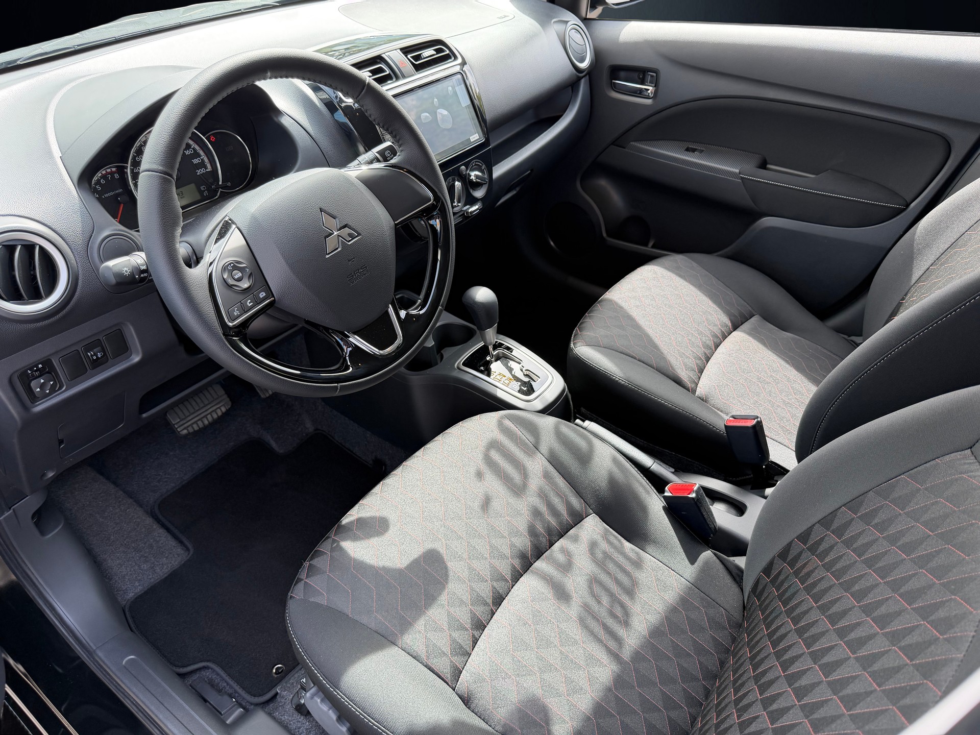 MITSUBISHI Space Star 1.2 CVT Inform-image-4