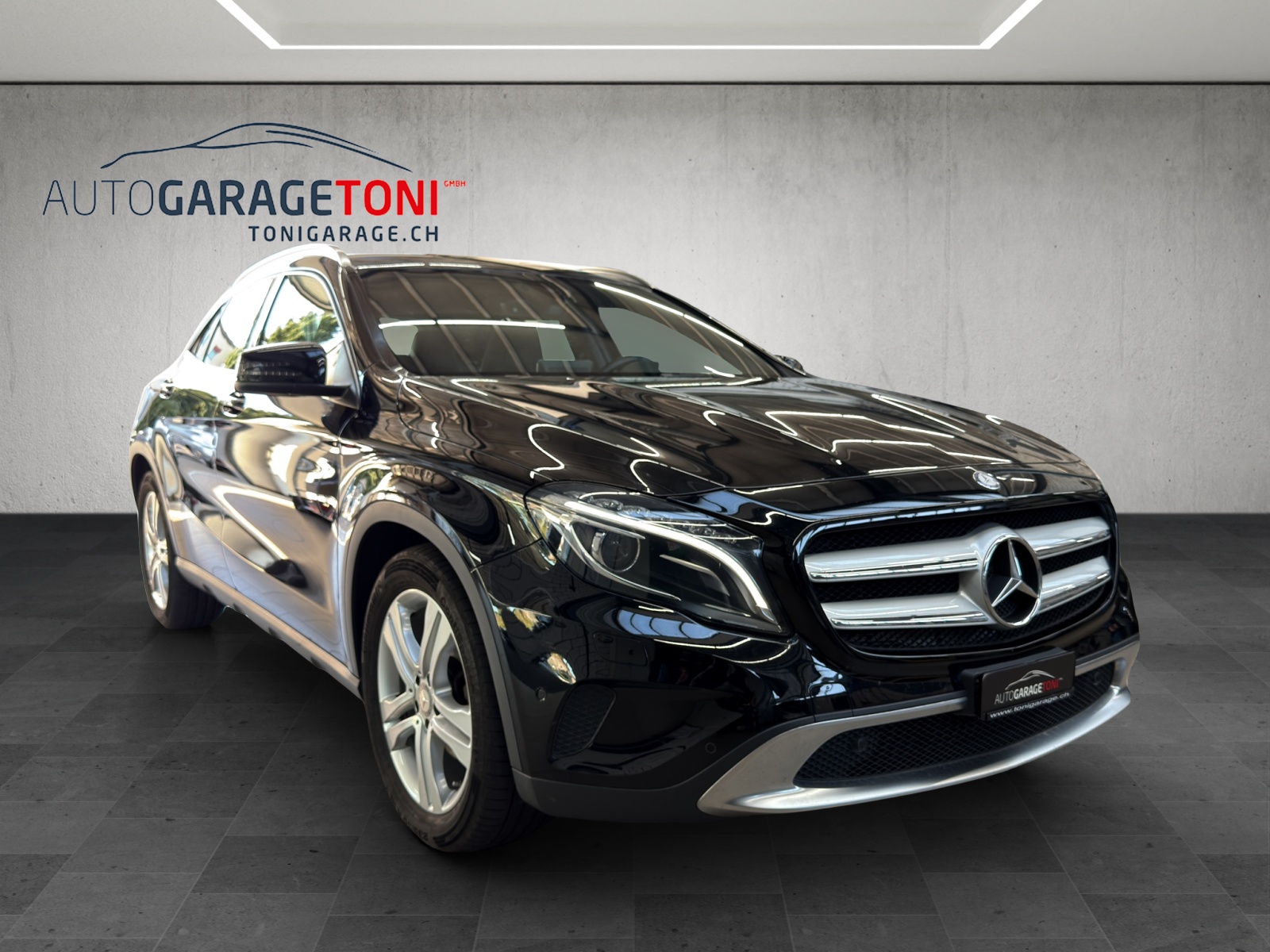 MERCEDES-BENZ GLA 200 CDI Swiss Star Edition Urban 4Matic 7G-DCT-image-1