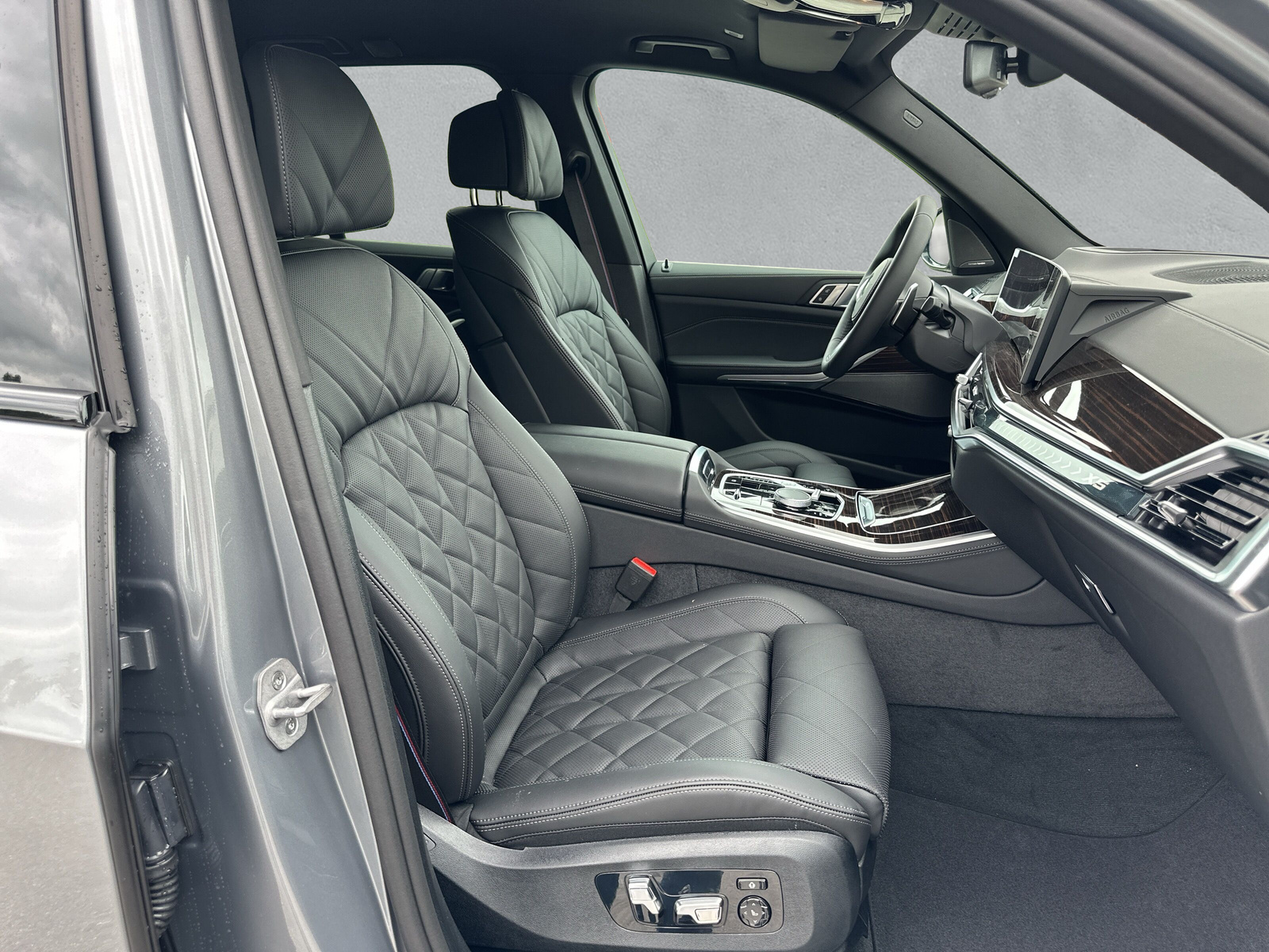 BMW X5 xDrive 50e M Sport Pro Steptronic **Action de leasing à 0.9%**-image-12