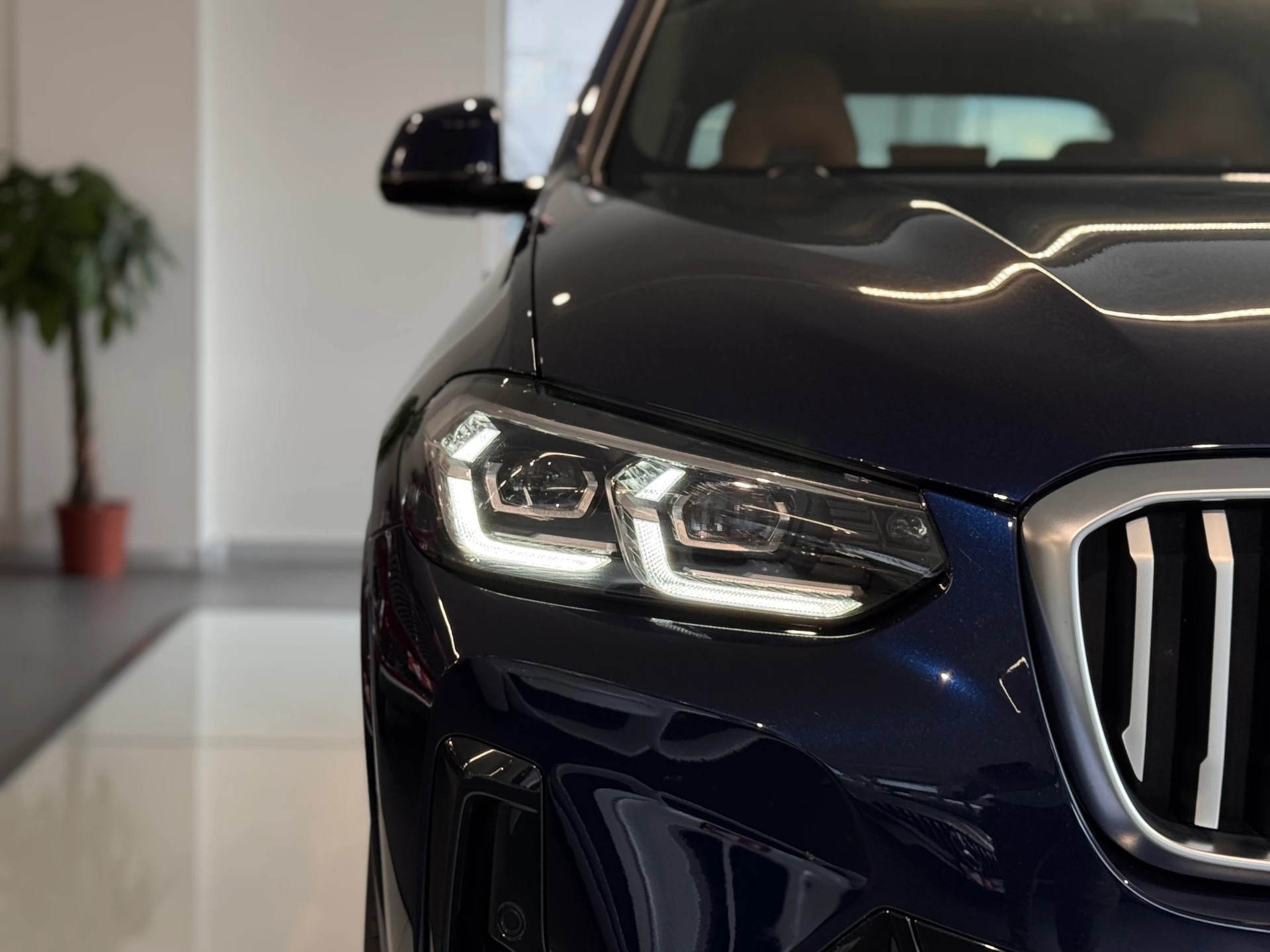BMW X3 xDrive 30e M Sport-image-2