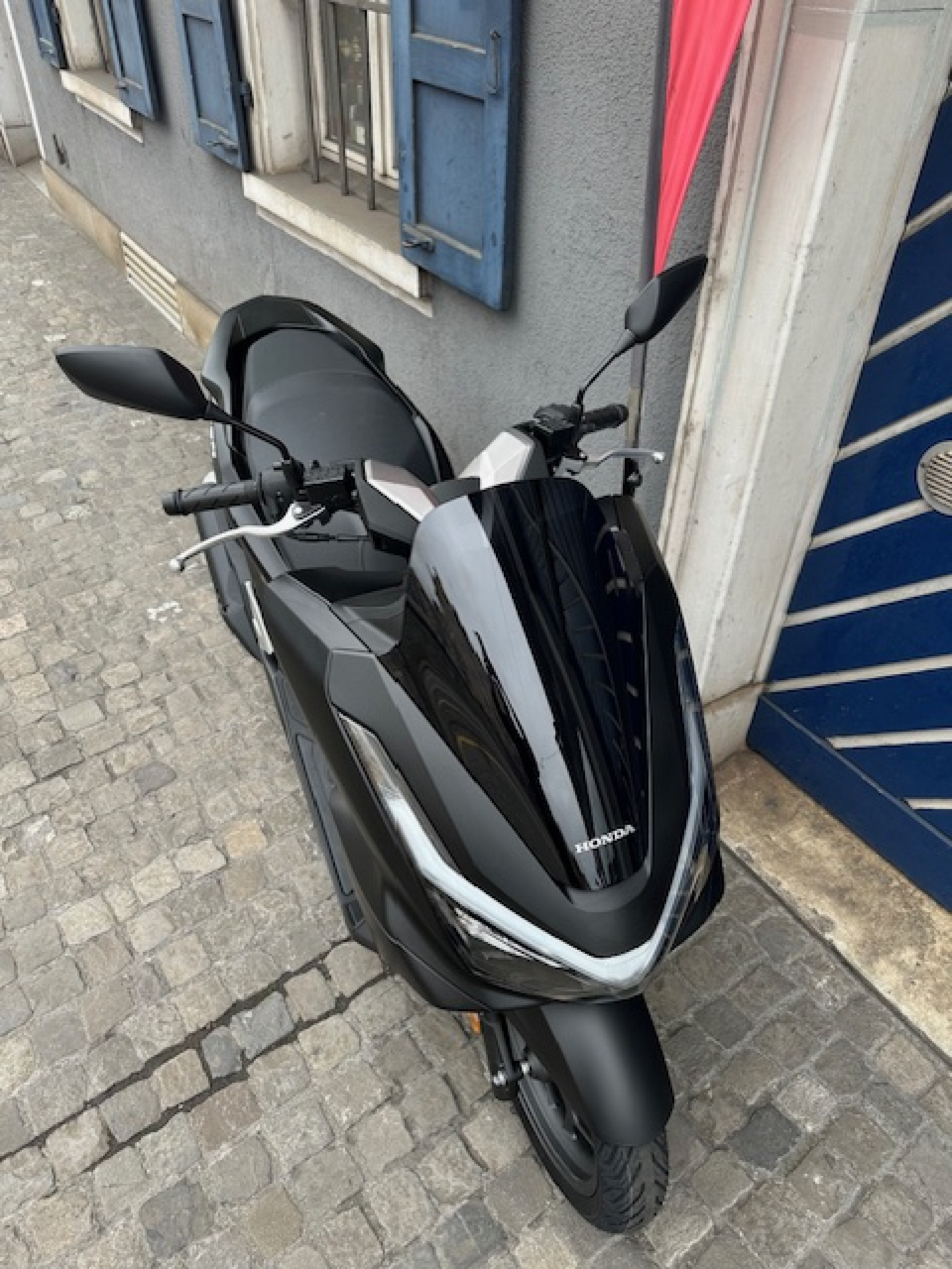 HONDA PCX 125 DX Modell mit TFT Display/ Aktion -290.--image-4