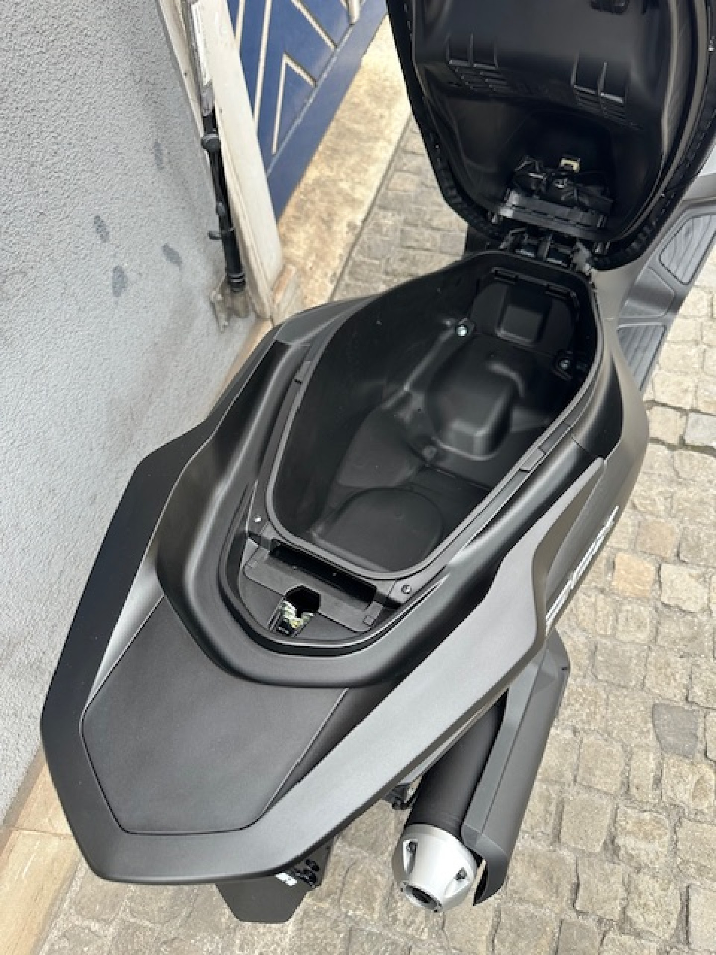 HONDA PCX 125 DX Modell mit TFT Display/ Aktion -290.--image-6