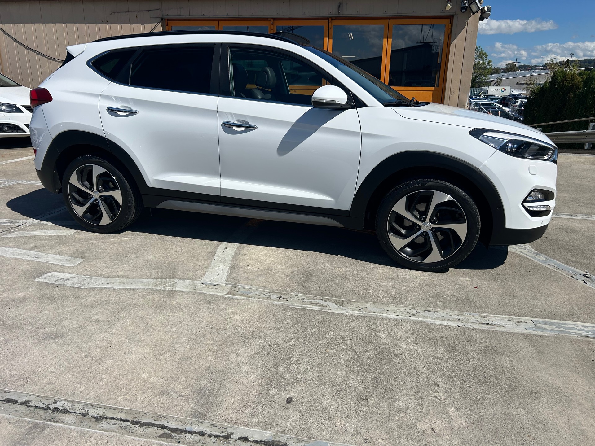 HYUNDAI Tucson 1.7 CRDI Vertex 2WD DTC 7-image-4