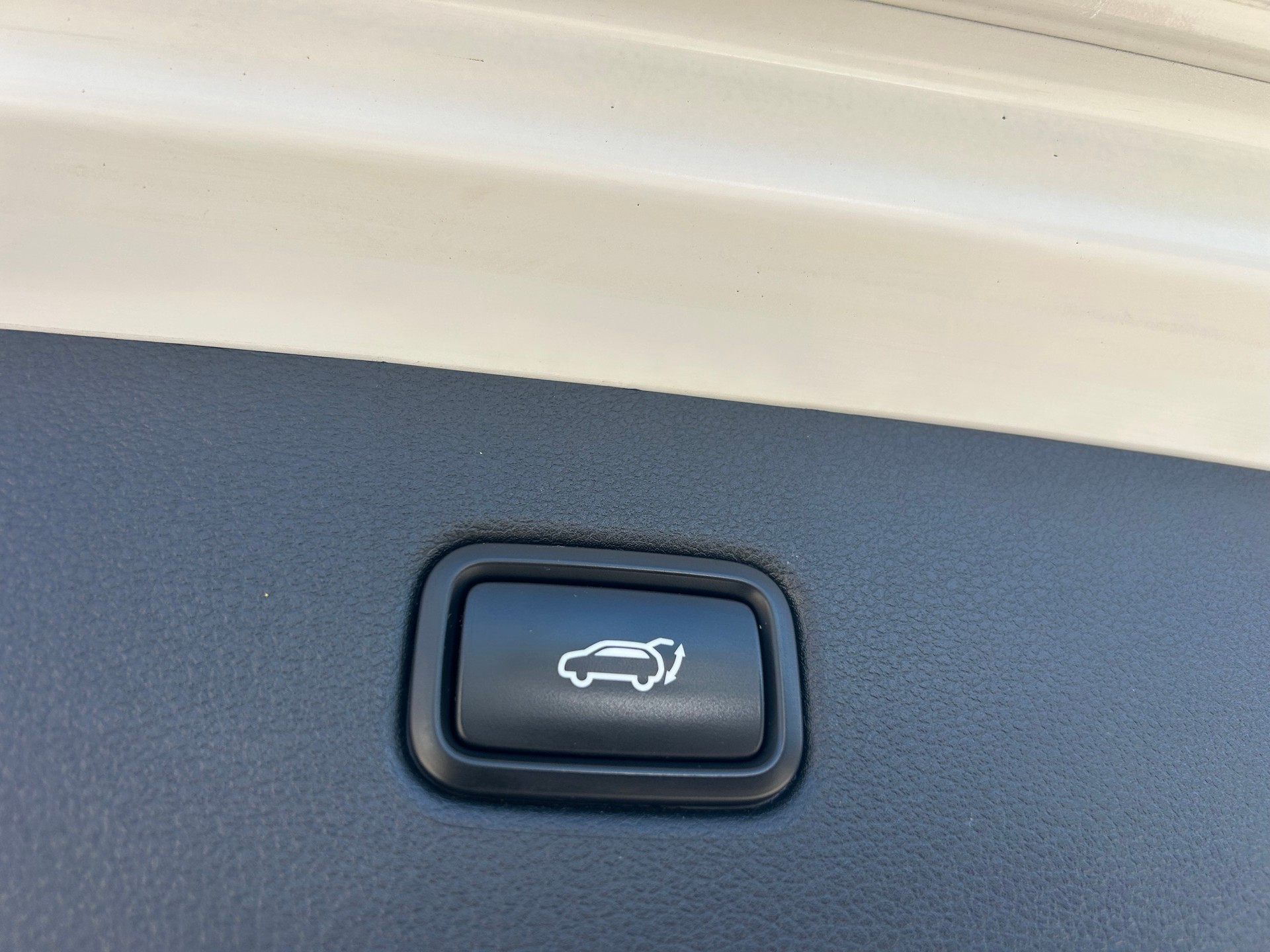HYUNDAI Tucson 1.7 CRDI Vertex 2WD DTC 7-image-11