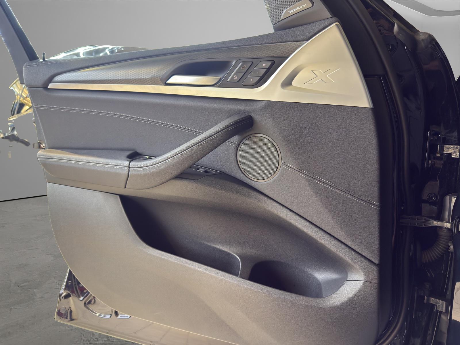 BMW X3 M40d-image-13