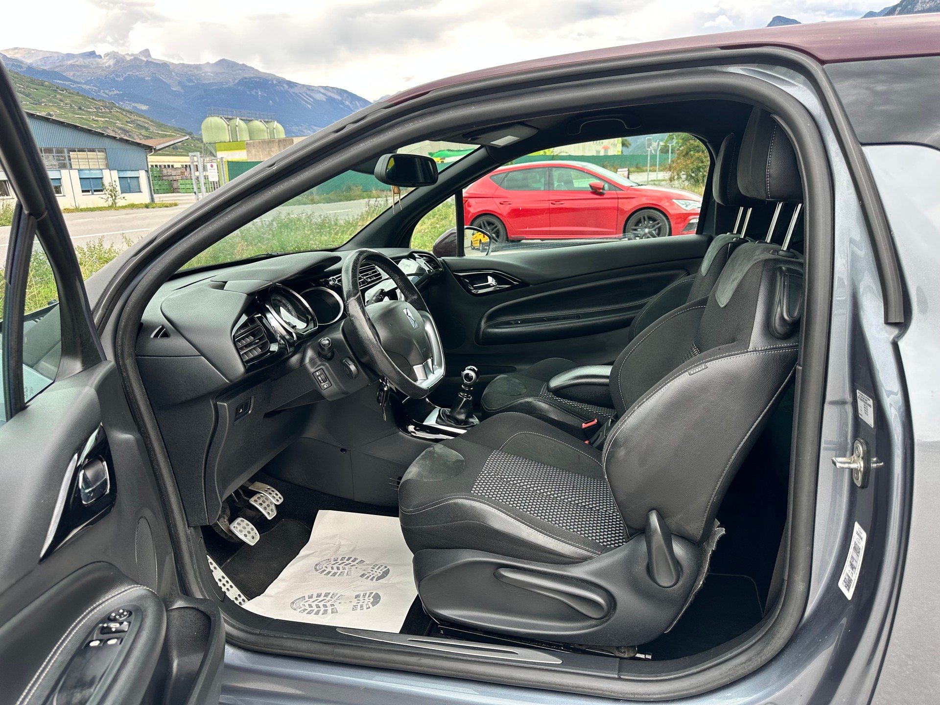 DS AUTOMOBILES DS3 1.6 THP Sport Chic-image-8