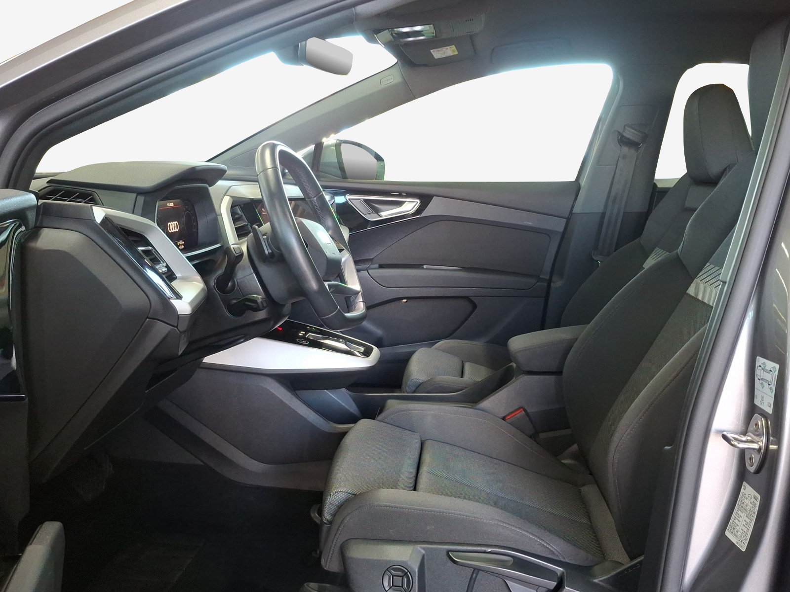 AUDI Q4 Sportback e-tron 35-image-8