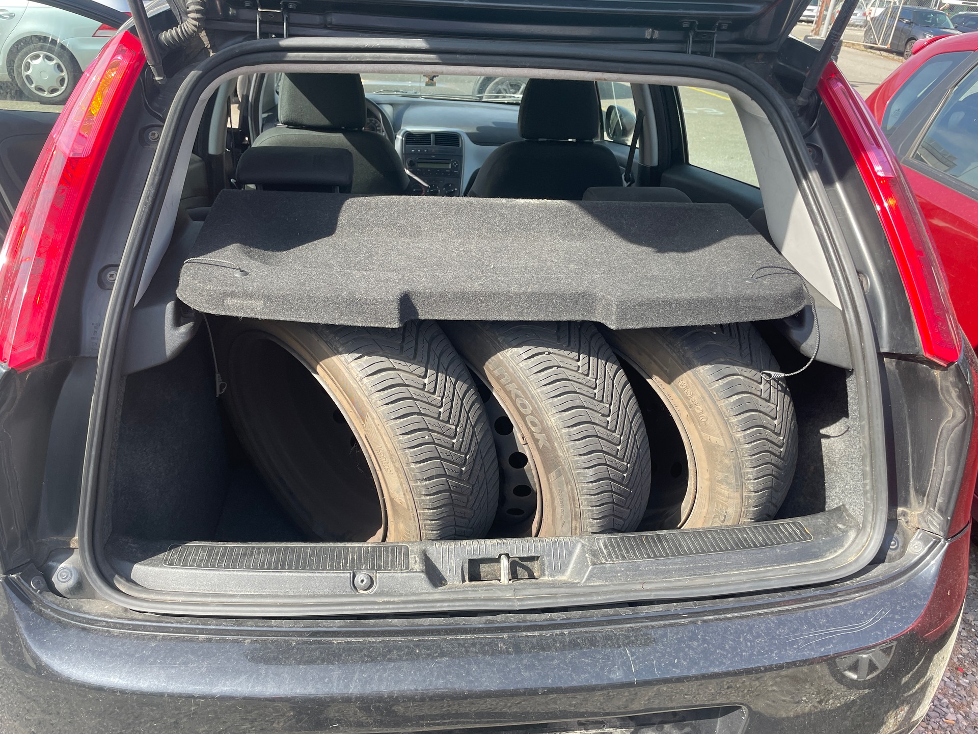 FIAT Punto 1.2 Pop Star-image-13