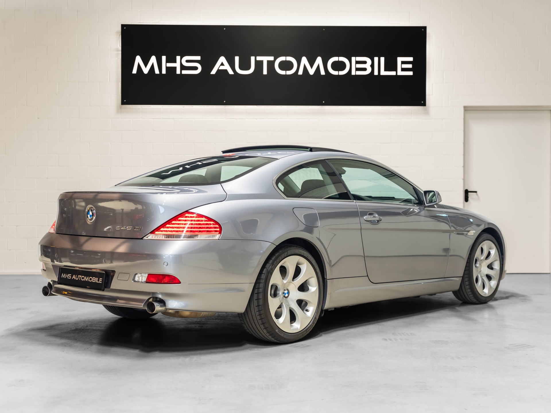 BMW 645i-image-4