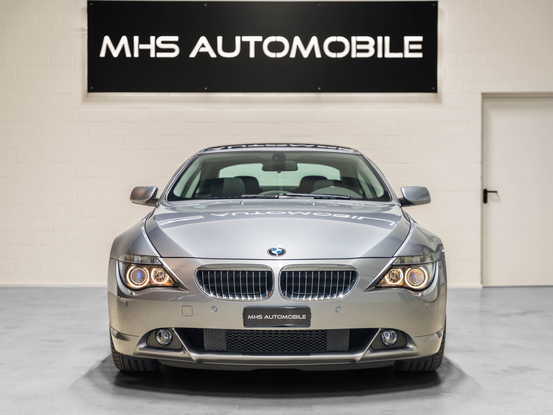 BMW 645i-image-6