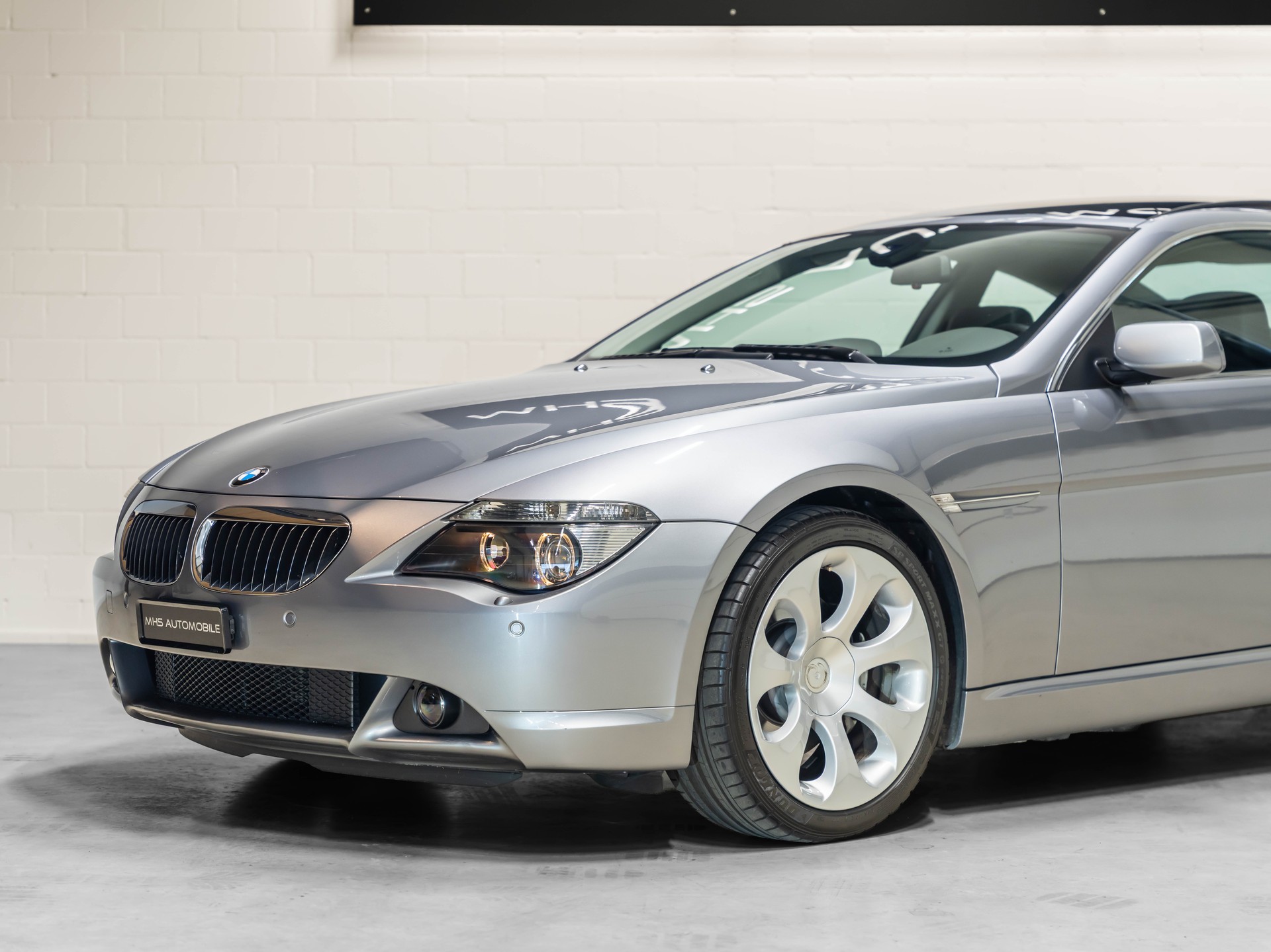 BMW 645i-image-14