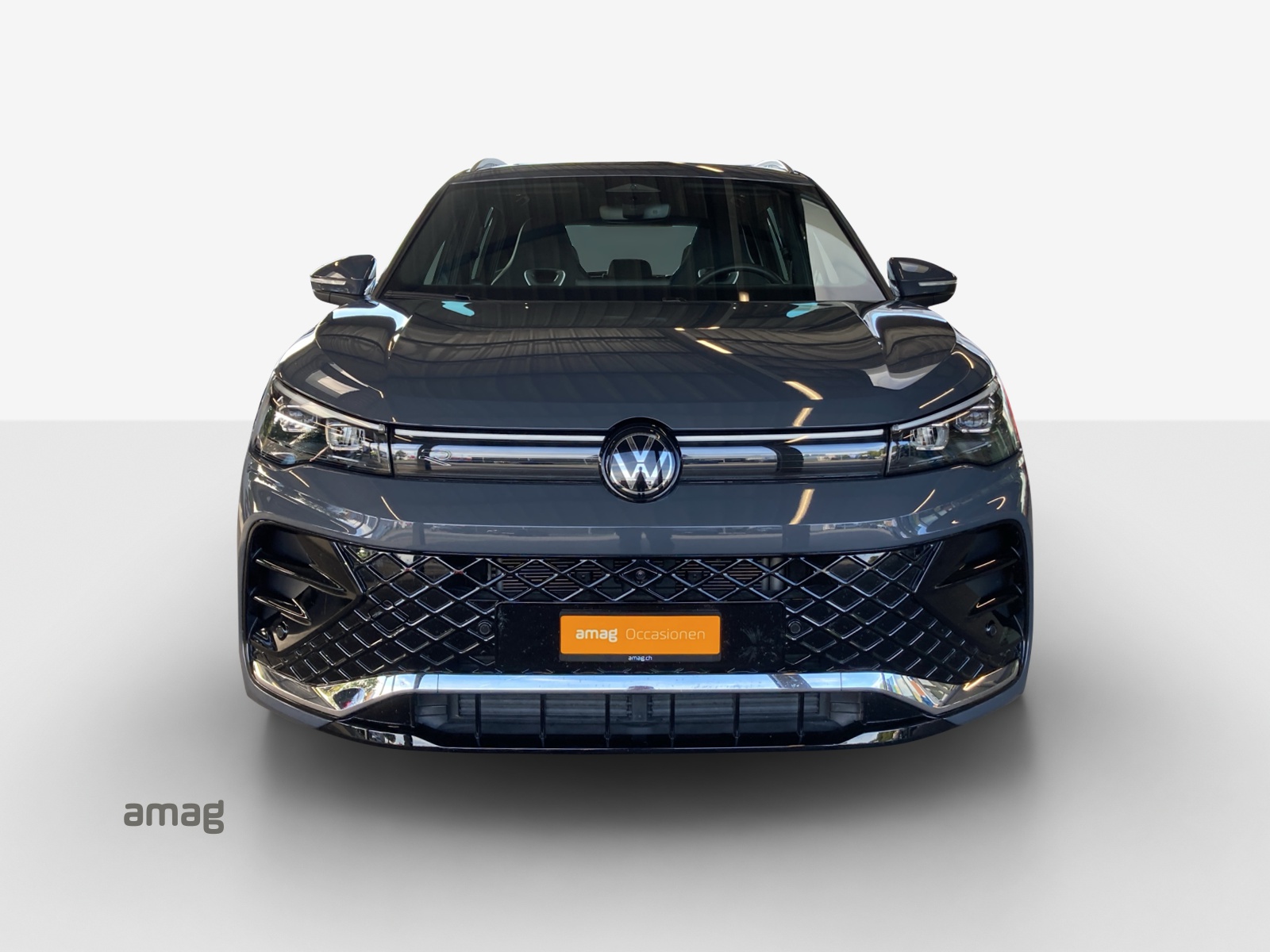 VW Tiguan 2.0 TSI DSG R-Line 4Motion-image-6