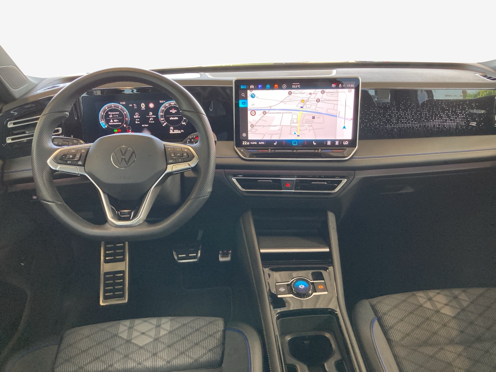 VW Tiguan 2.0 TSI DSG R-Line 4Motion-image-8