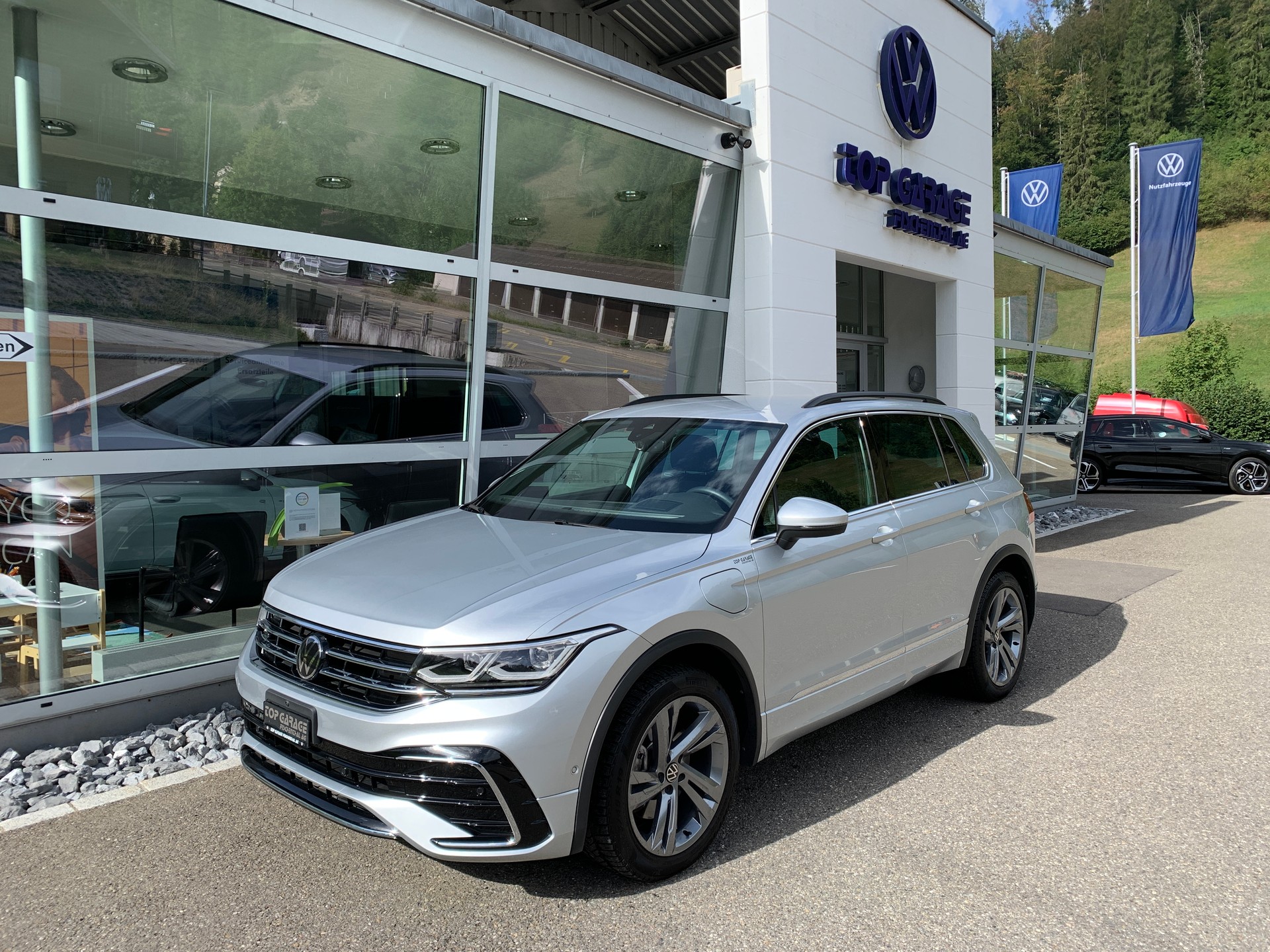 VW Tiguan 1.4TSI PHEV R-Line DSG-image-0