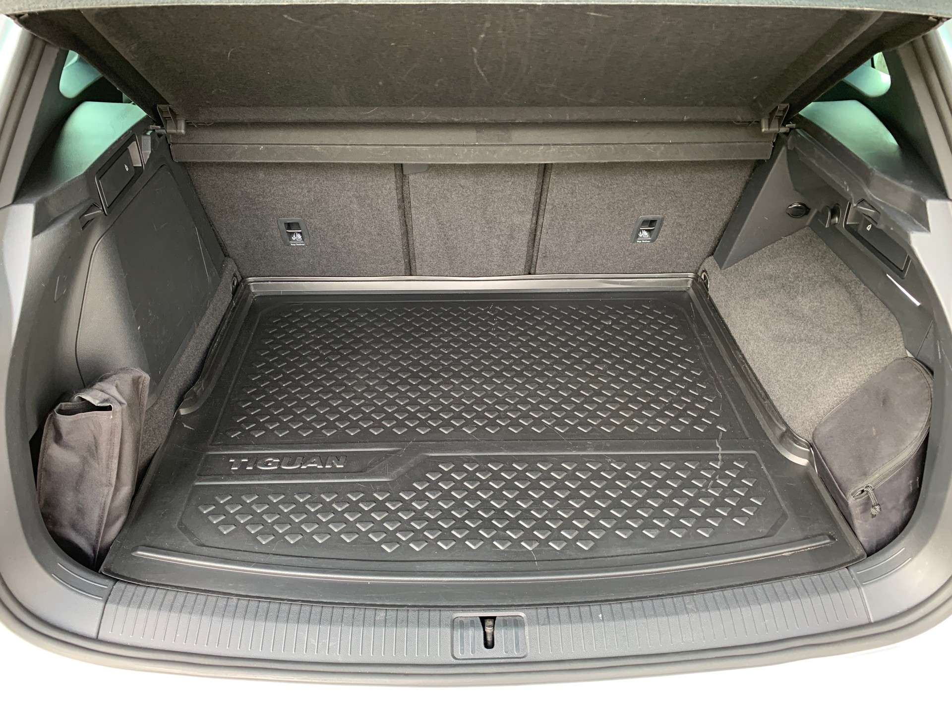 VW Tiguan 1.4TSI PHEV R-Line DSG-image-16