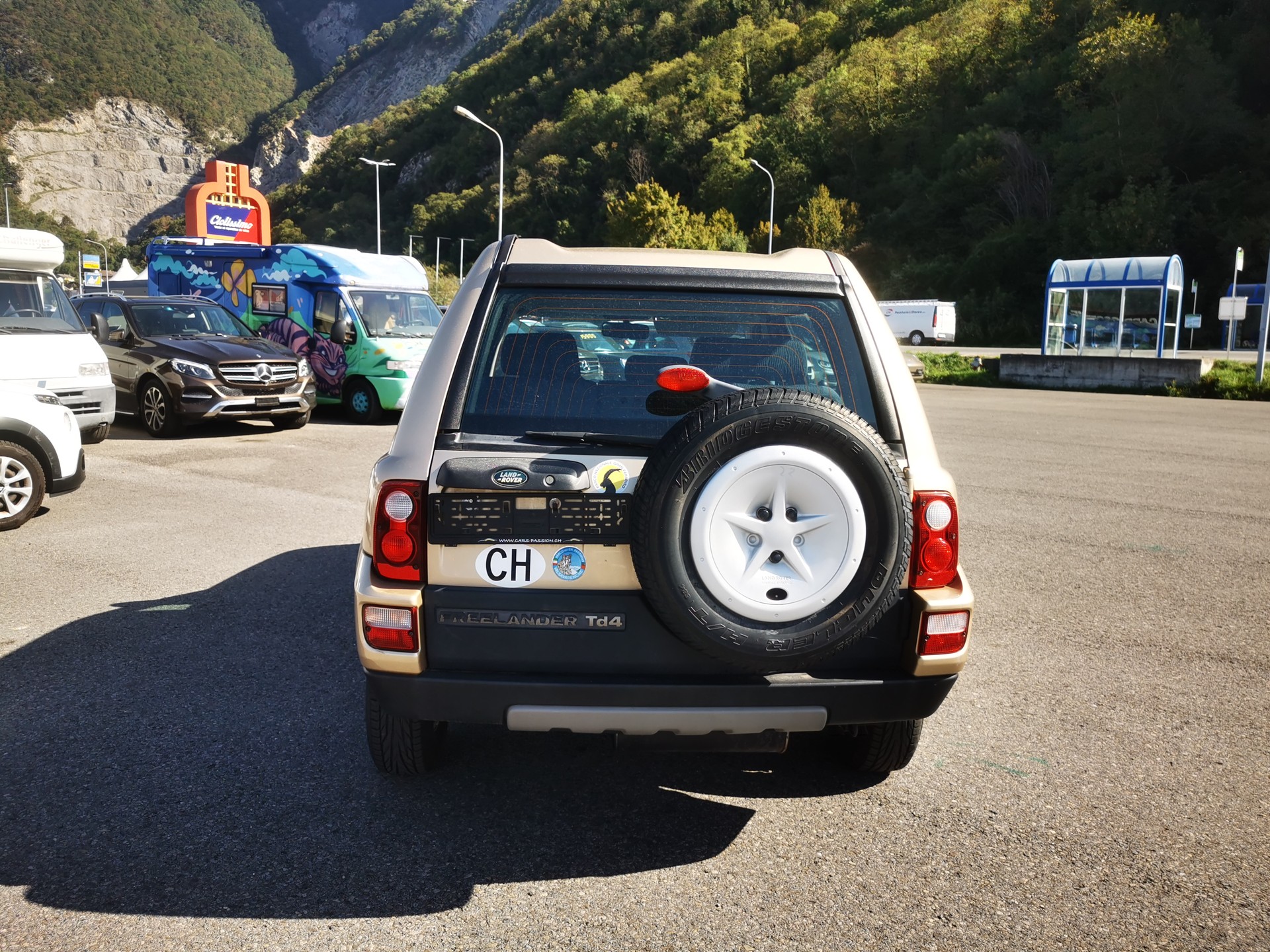 LAND ROVER Freelander 2.0 Td4 S Wagon-image-3
