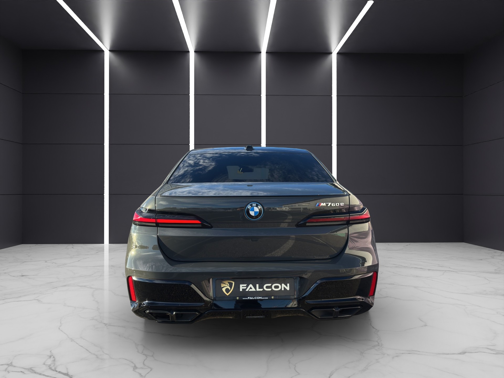 BMW M760e xDrive Steptronic-image-4
