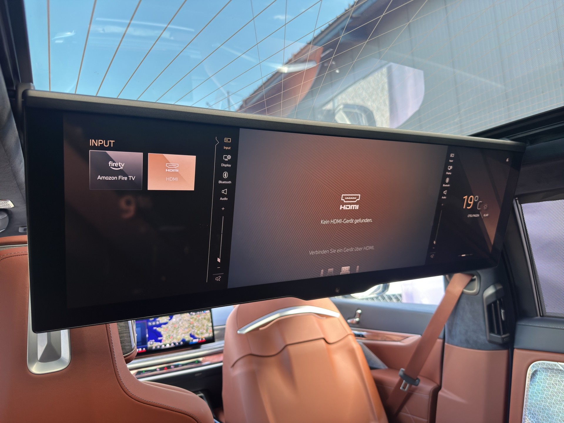 BMW M760e xDrive Steptronic-image-53