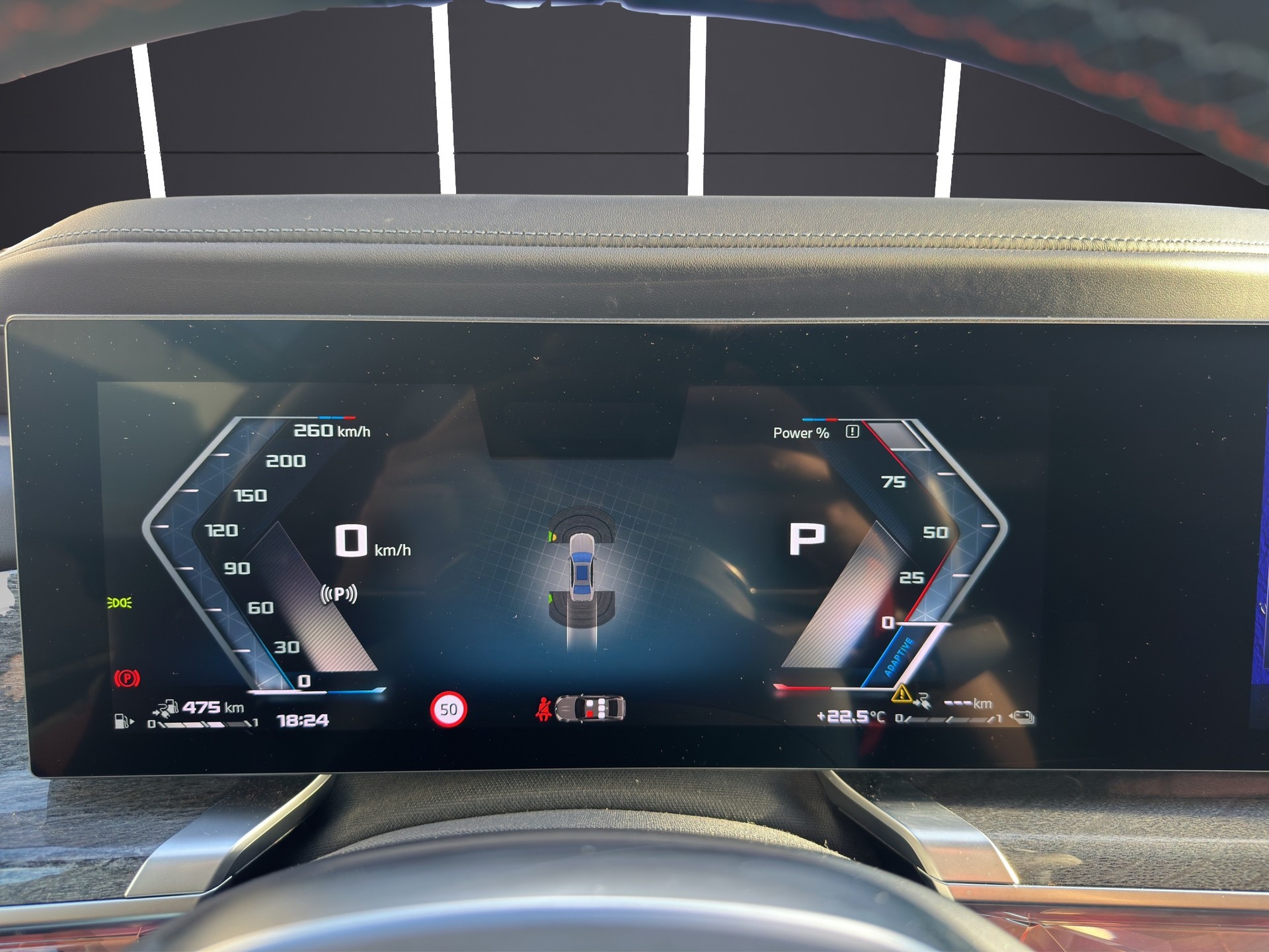 BMW M760e xDrive Steptronic-image-20