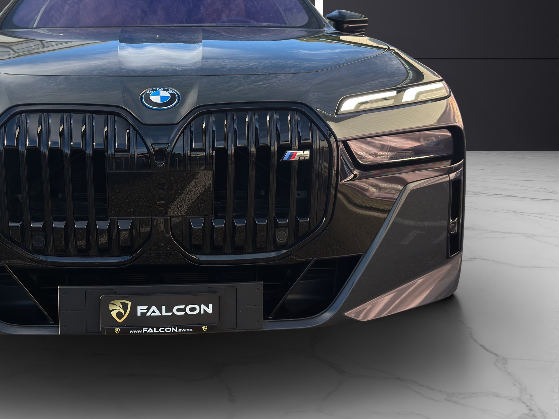 BMW M760e xDrive Steptronic-image-60