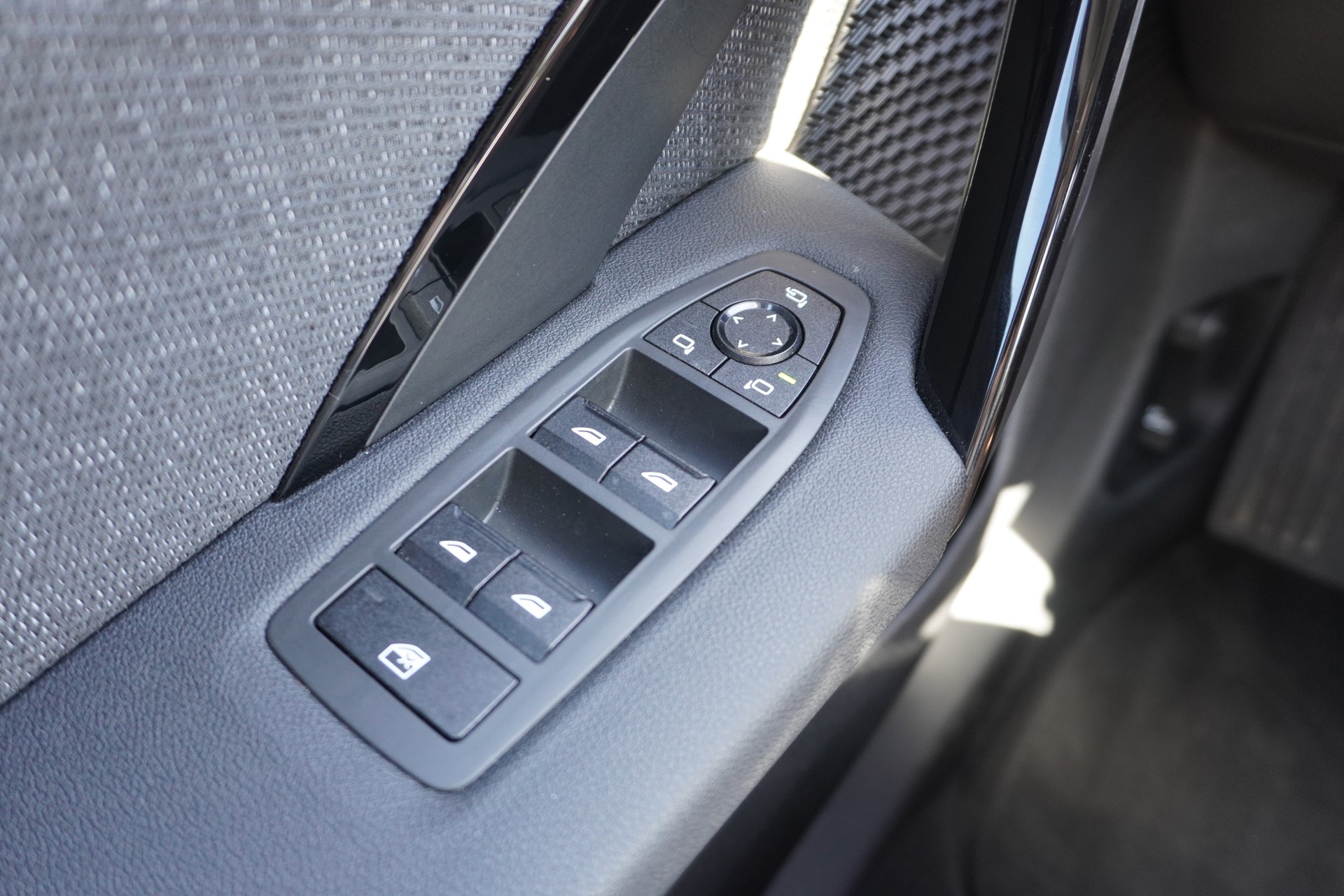BMW X1 xDrive 20d 48V-image-16