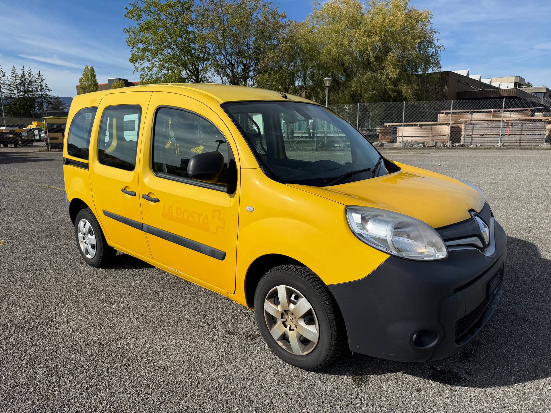 RENAULT Kangoo Medium TCe 115 Business A-image-1