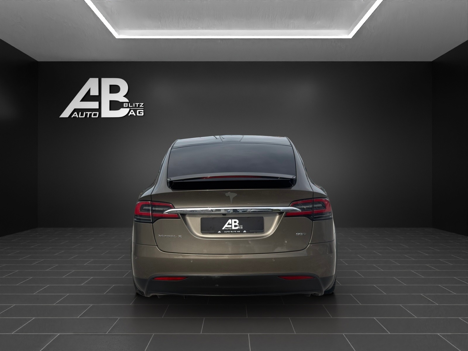 TESLA Model X 90 D 4x4 mit 525 PS * 7-Plätzer *-image-3