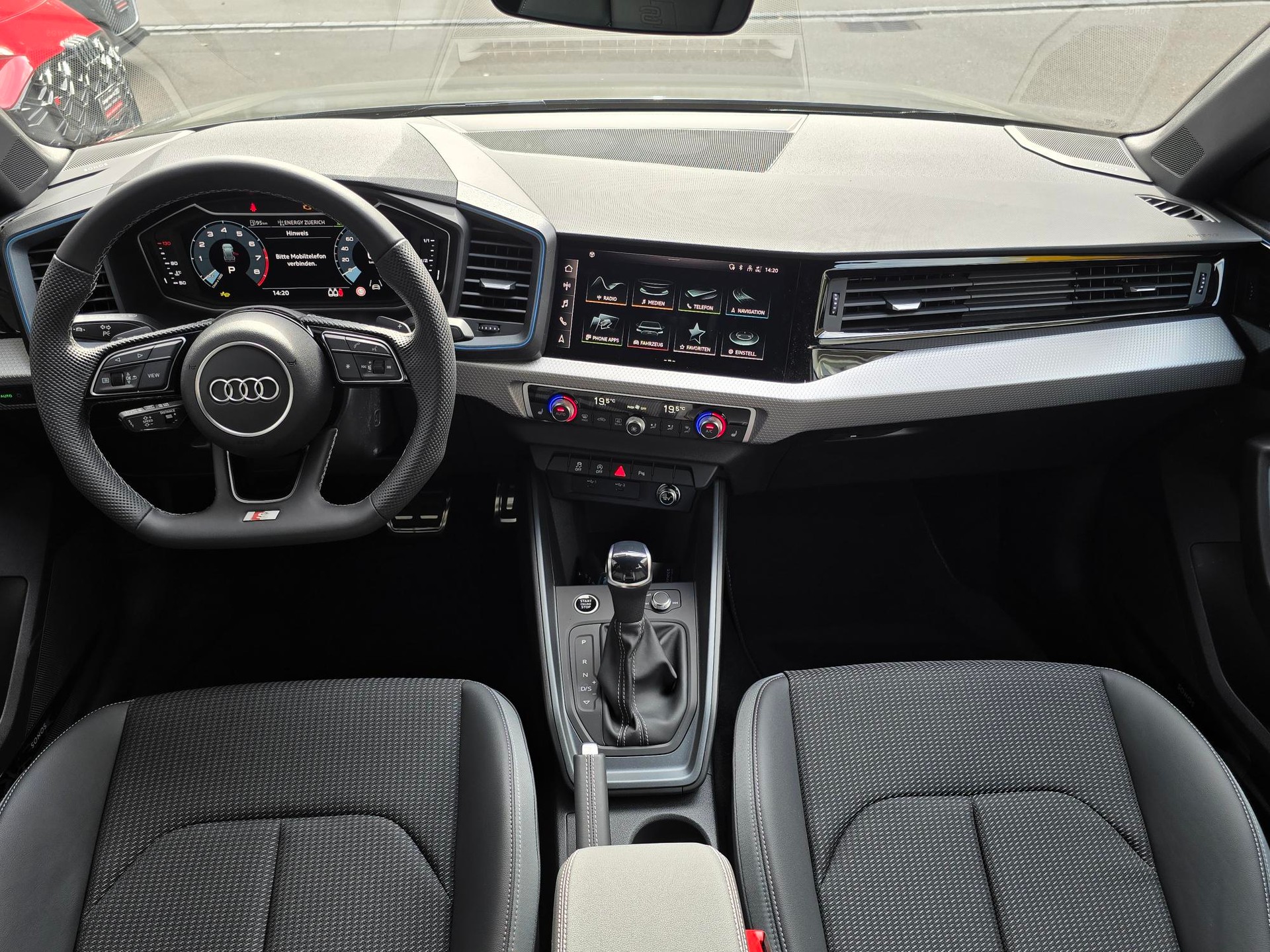 AUDI A1 Sportback 30 TFSI Attraction S-tronic-image-5