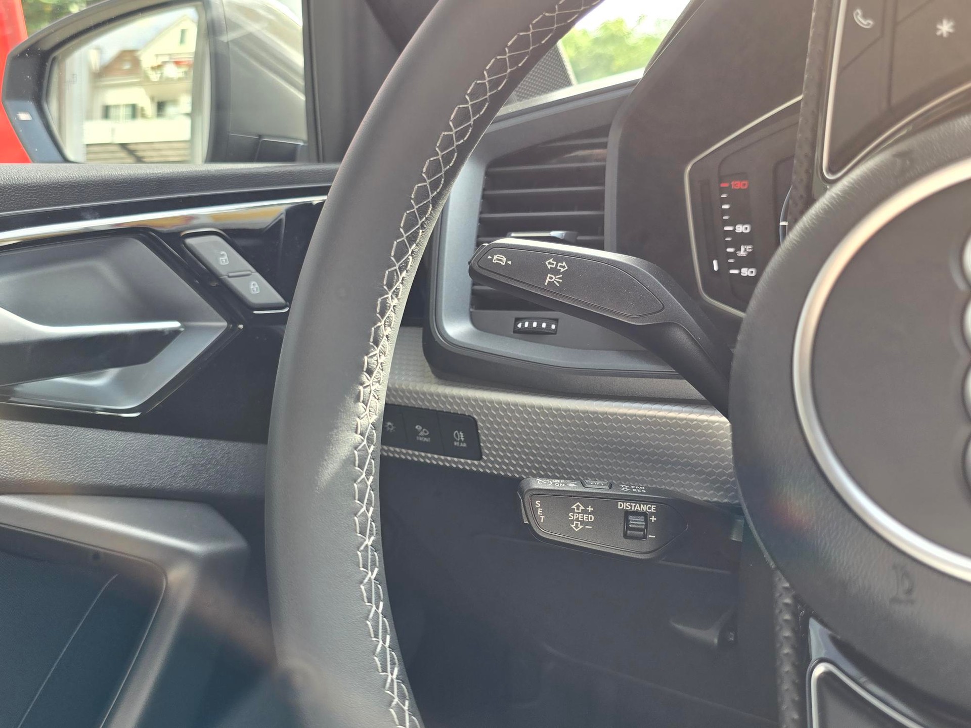 AUDI A1 Sportback 30 TFSI Attraction S-tronic-image-11