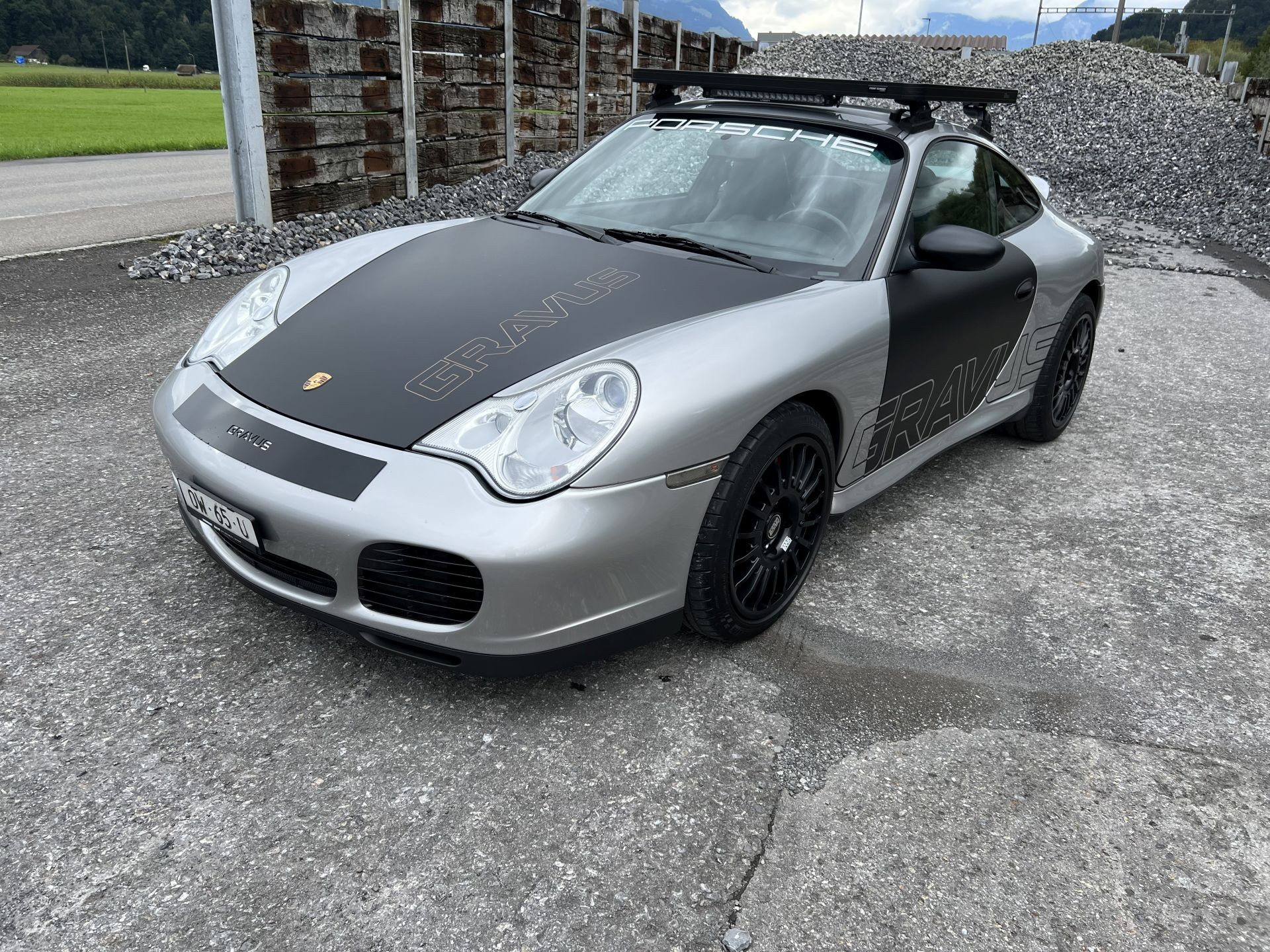 PORSCHE 911 Carrera 4 S-image-3