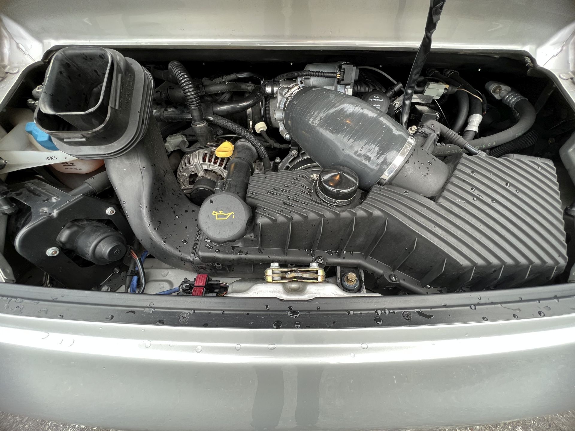 PORSCHE 911 Carrera 4 S-image-10