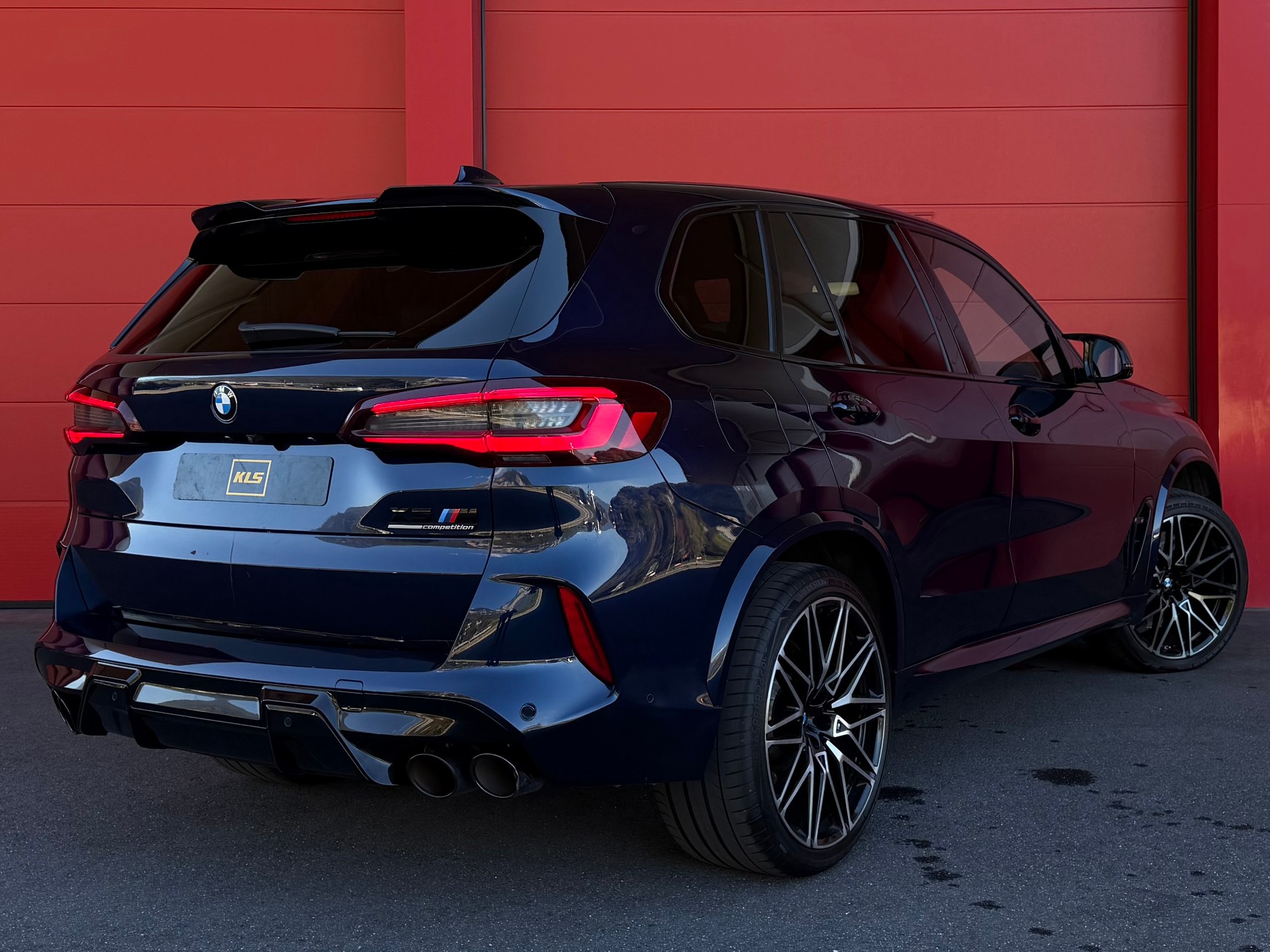 BMW X5M Competition Steptronic Competition *CH-Fahrzeug*-image-3