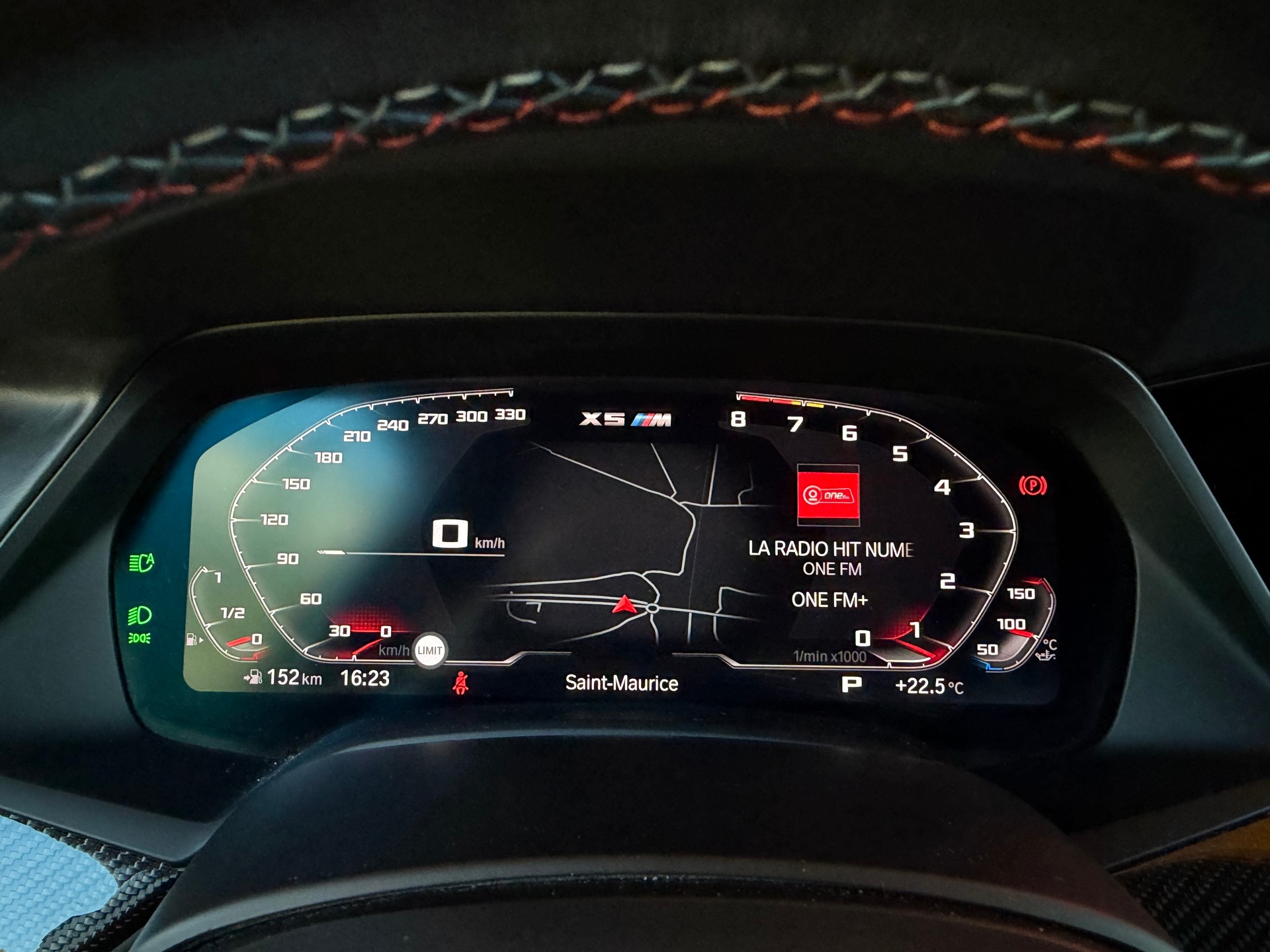 BMW X5M Competition Steptronic Competition *CH-Fahrzeug*-image-9