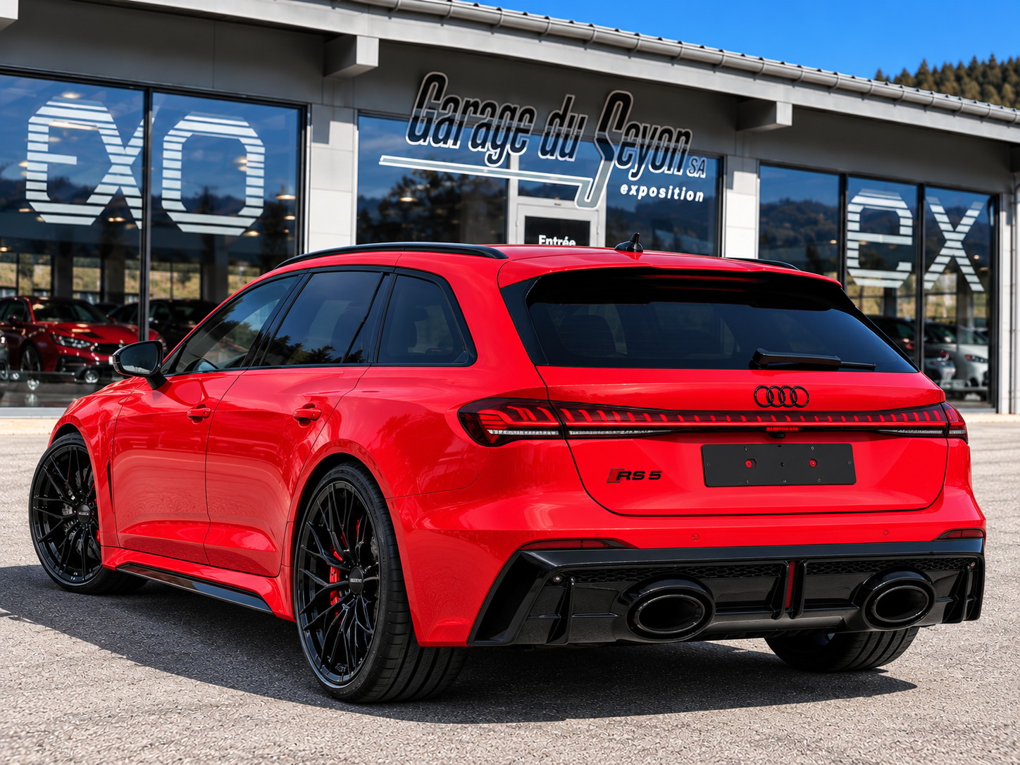 AUDI RS 5 Avant TFSI 470 kW Tiptronic quattro-image-2
