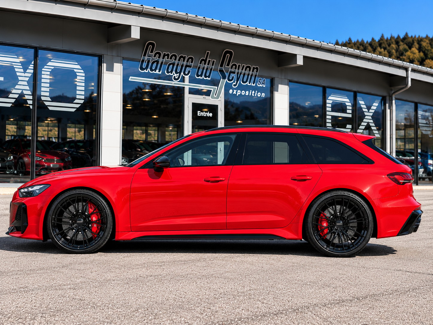 AUDI RS 5 Avant TFSI 470 kW Tiptronic quattro-image-3