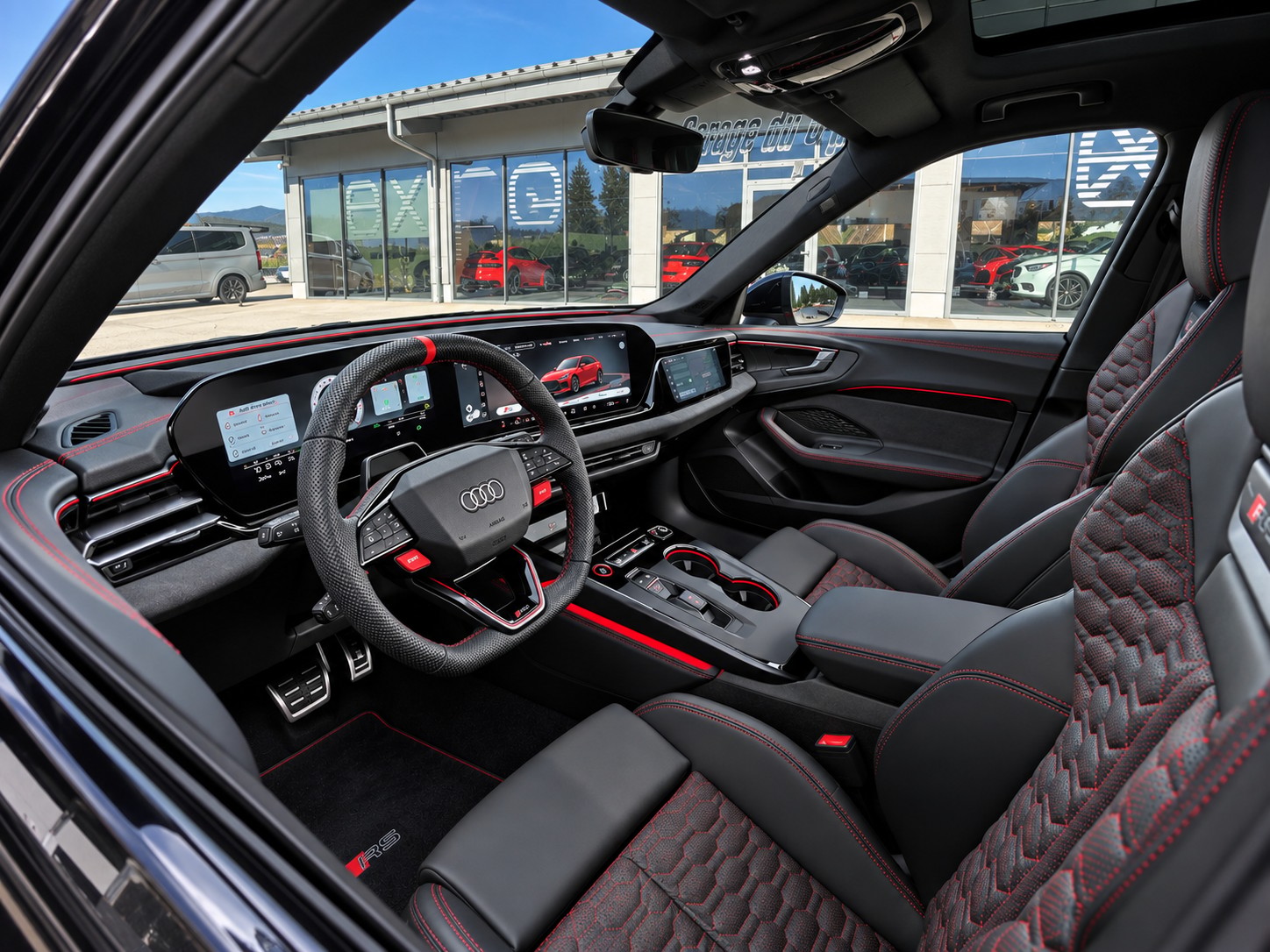 AUDI RS 5 Avant TFSI 470 kW Tiptronic quattro-image-4