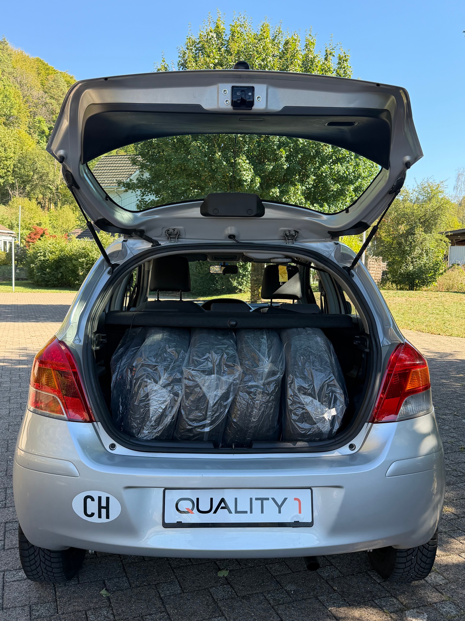 TOYOTA Yaris 1.33 Linea Luna-image-6