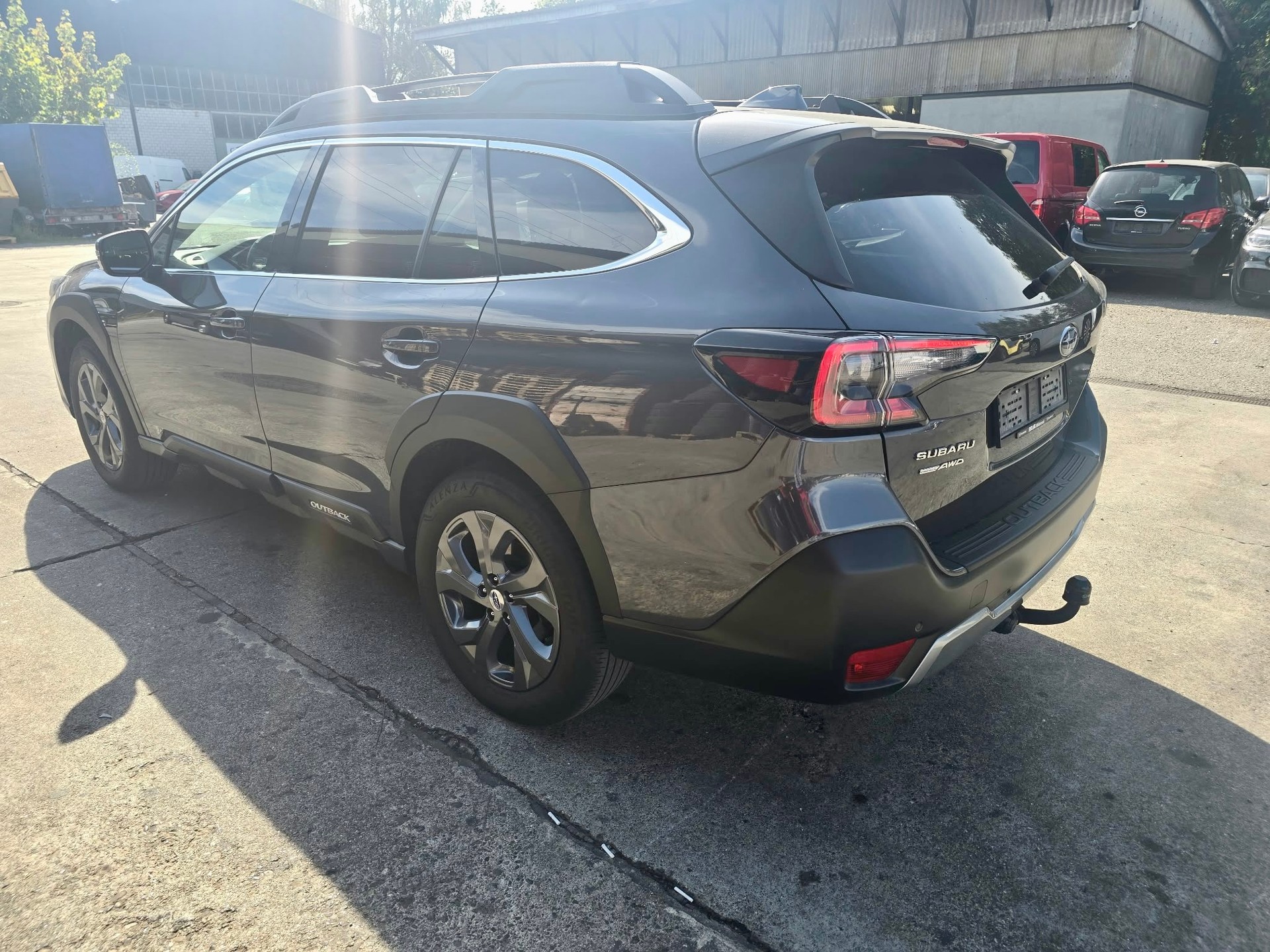 SUBARU Outback 2.5i Advantage AWD Lineartronic-image-2