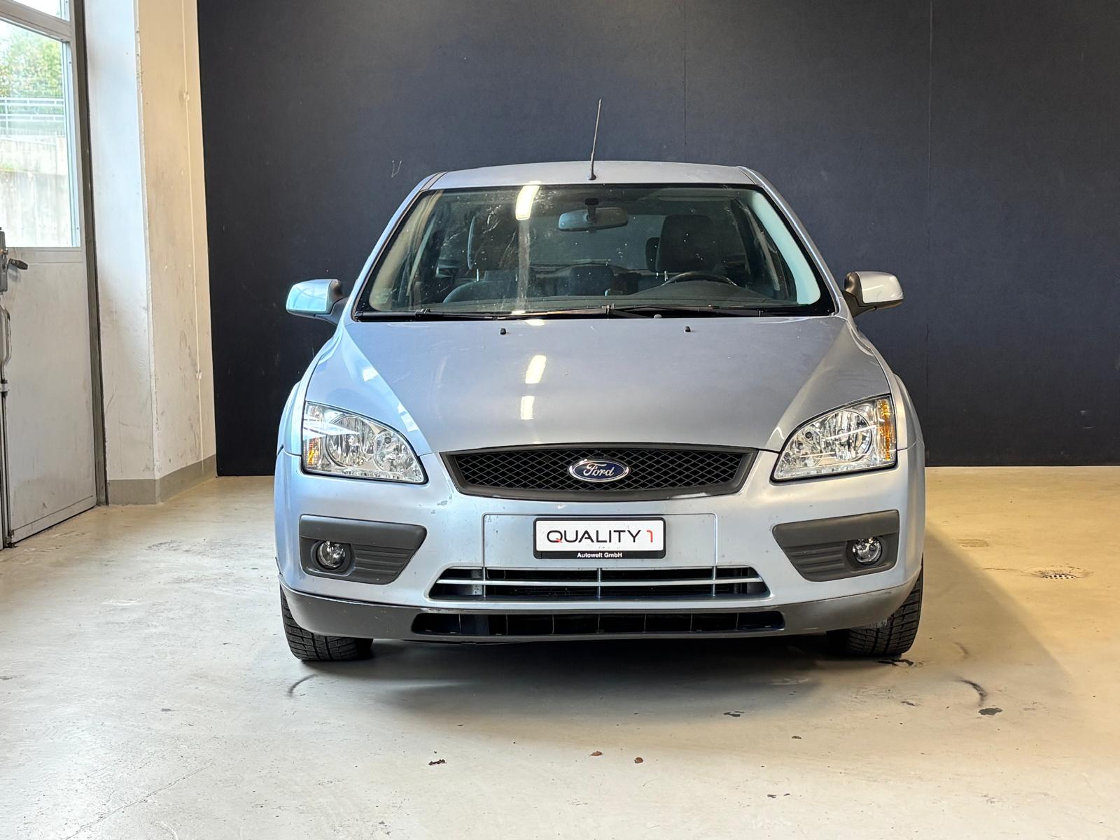 FORD Focus 2.0i Trend-image-2