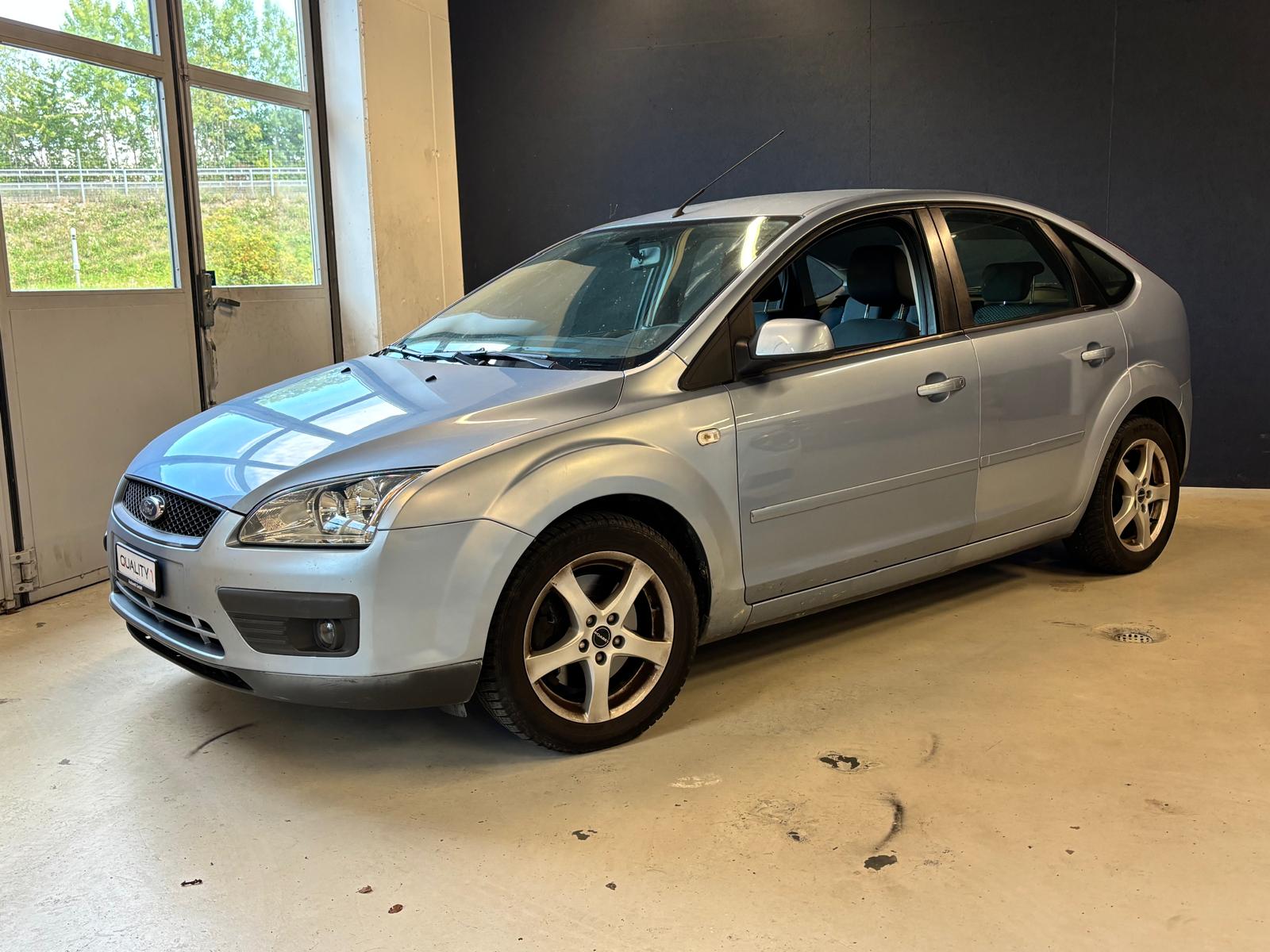 FORD Focus 2.0i Trend-image-9